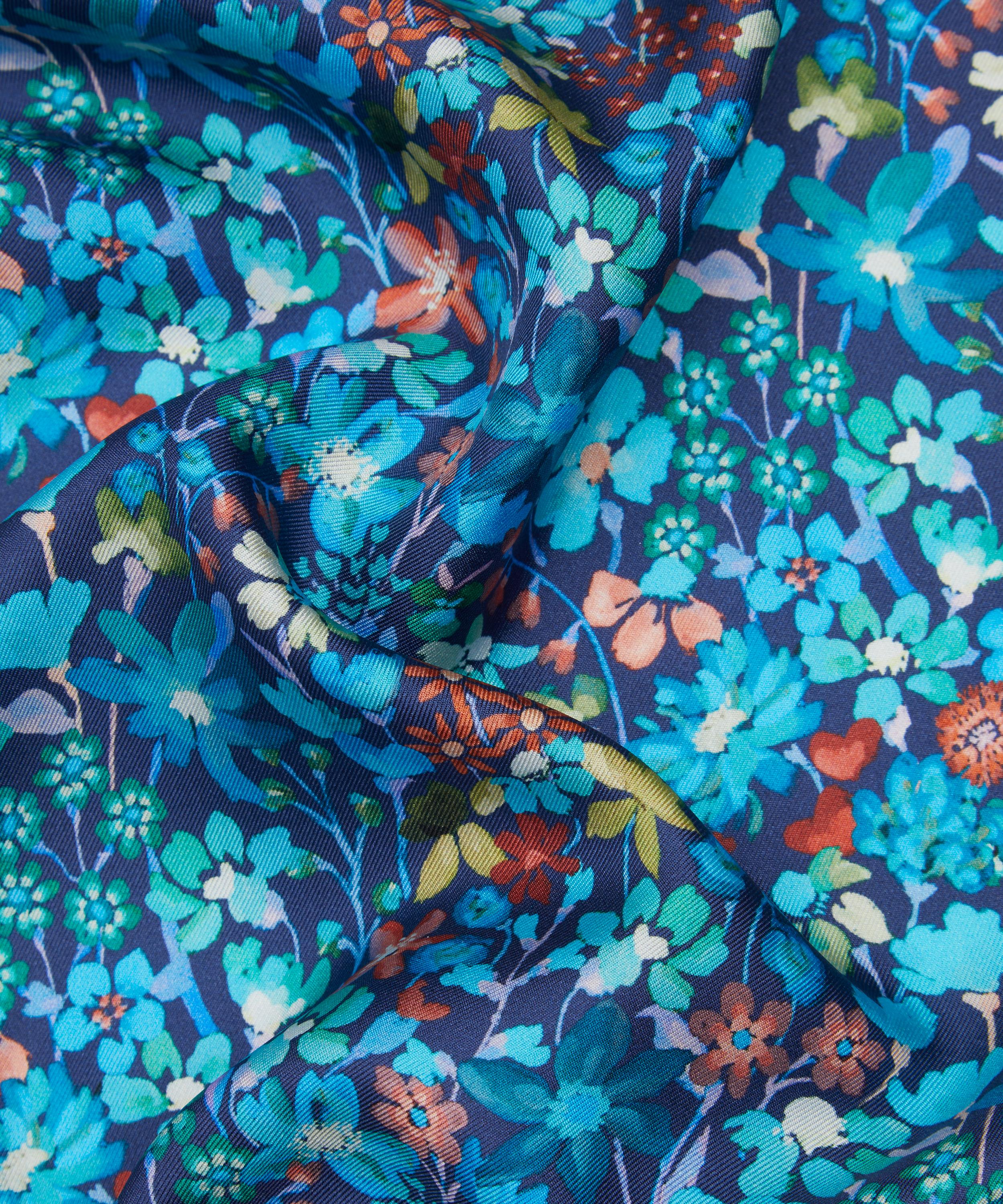 Liberty Fabrics - Dreams of Summer Silk Twill image number 3