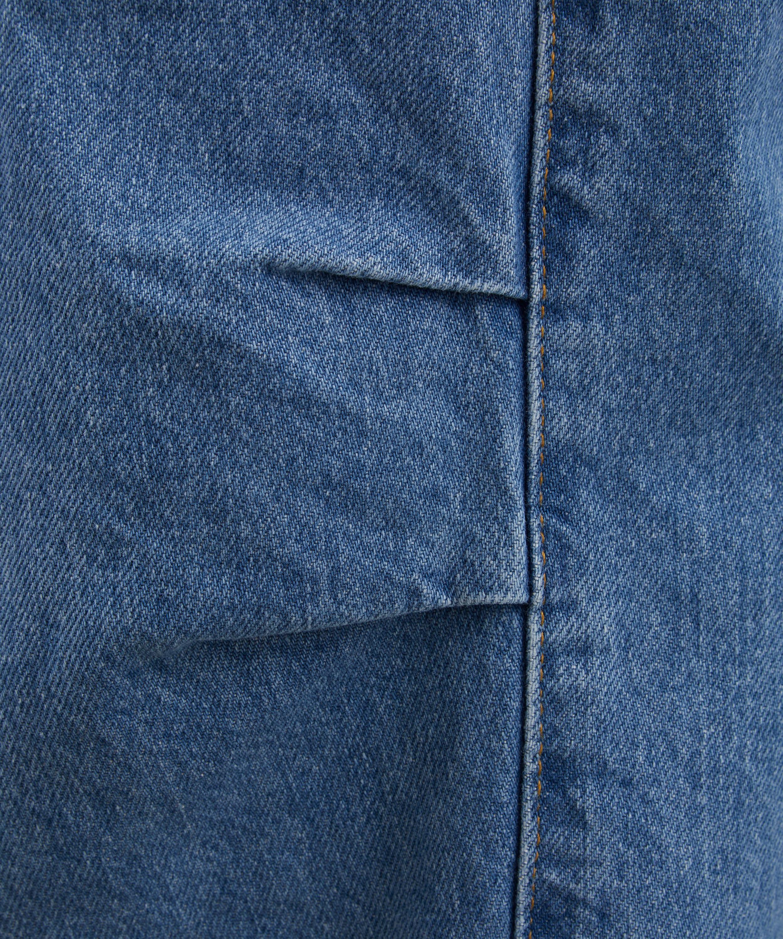 Aligne - Courage Barrel-Leg Jeans image number 4