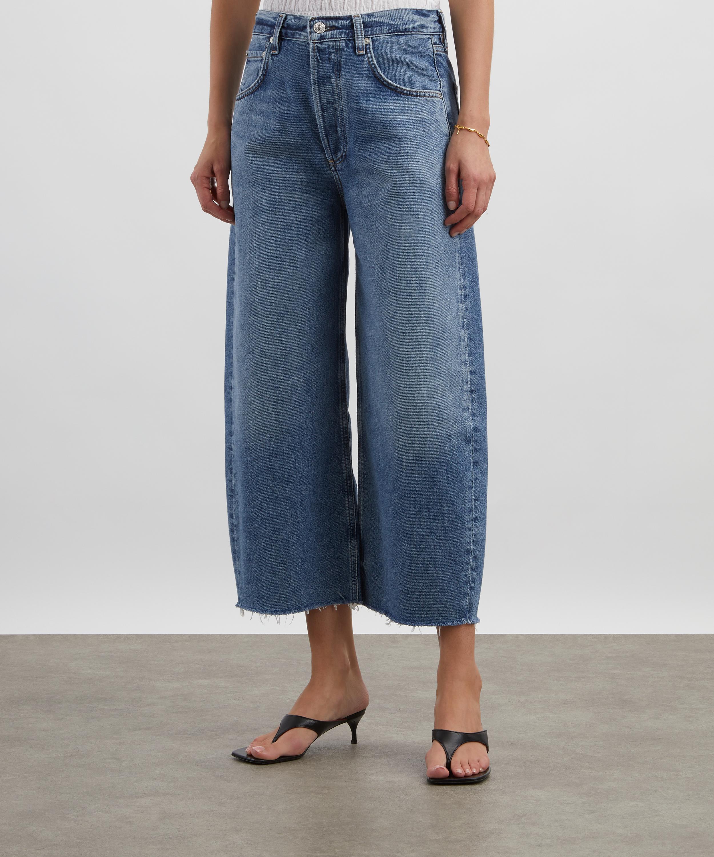 Citizens of Humanity - Ayla Raw Hem Crop Jeans in Telegraph image number 2
