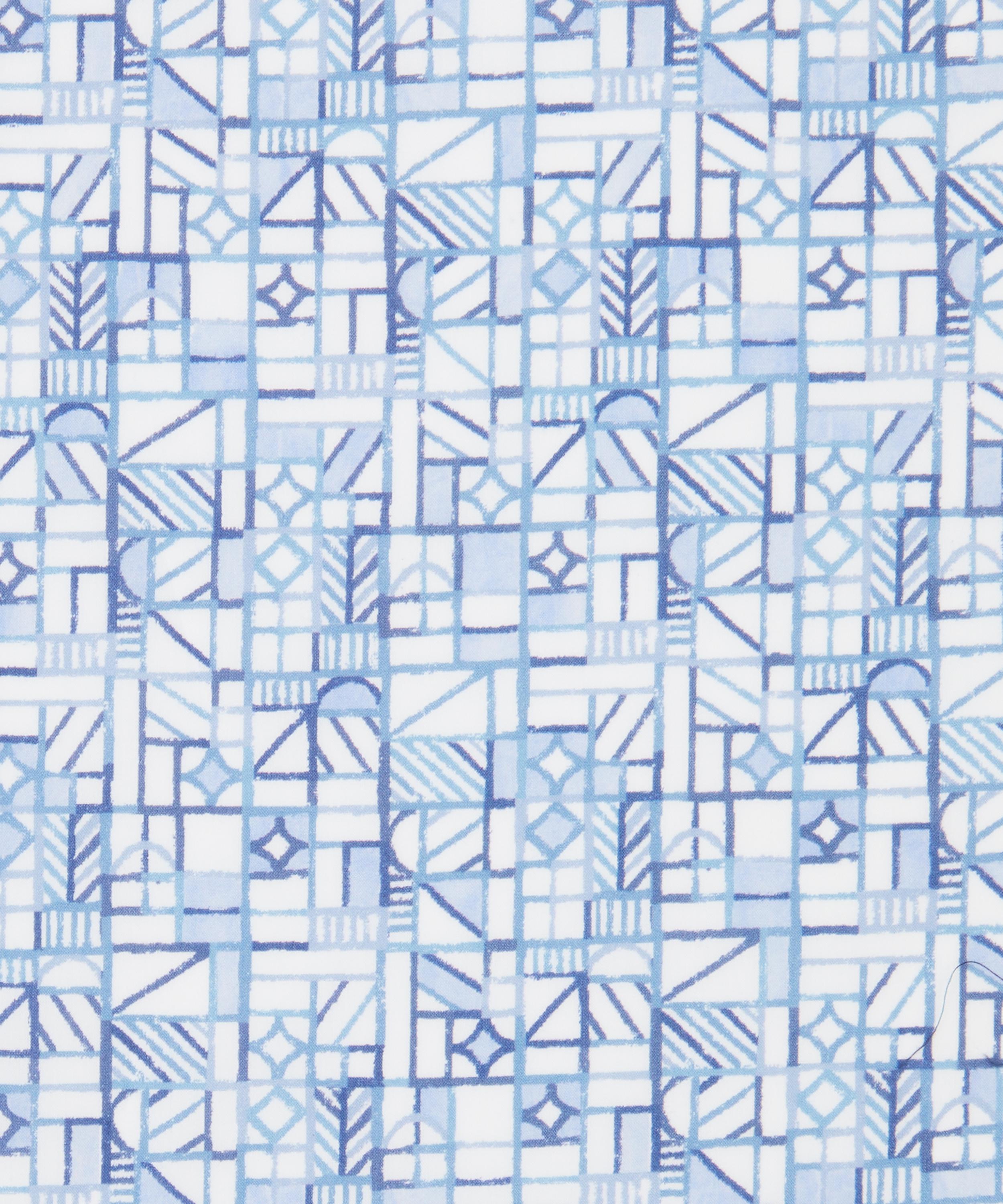 Liberty Fabrics - Grand Tudor House Tana Lawn™ Cotton image number 0