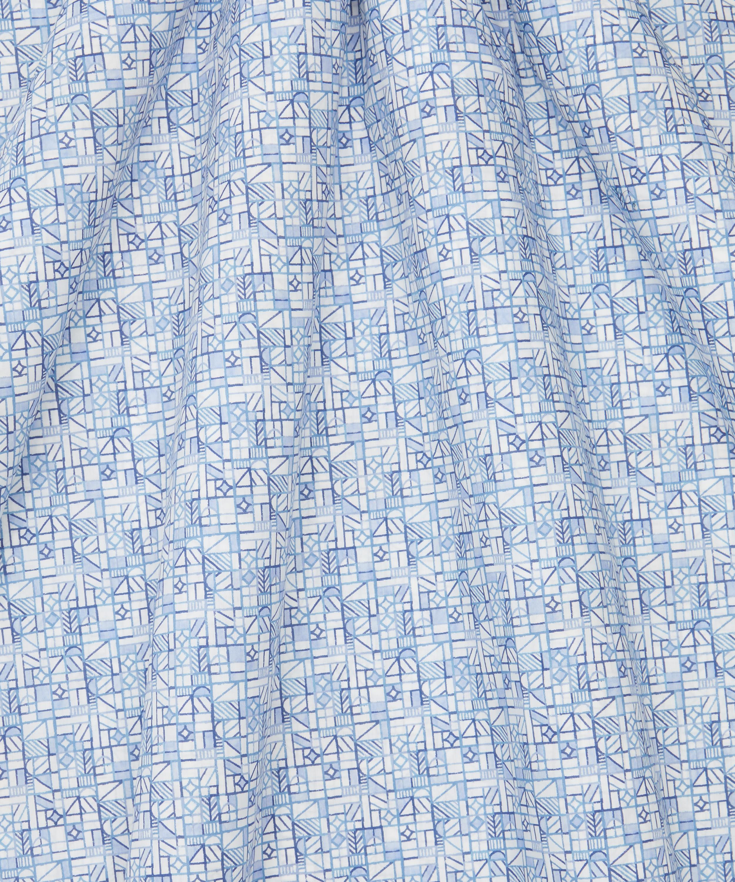 Liberty Fabrics - Grand Tudor House Tana Lawn™ Cotton image number 2