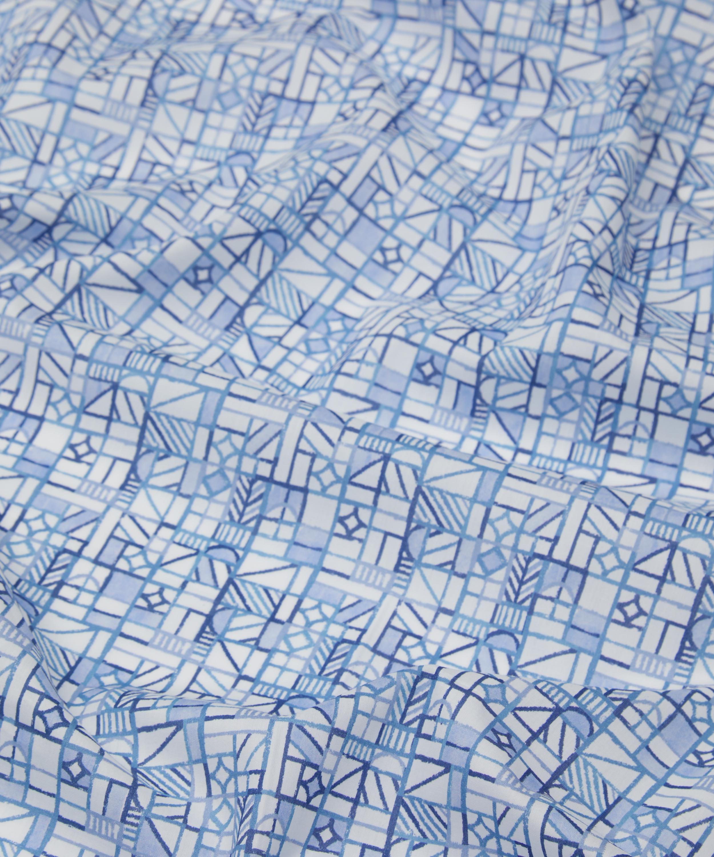 Liberty Fabrics - Grand Tudor House Tana Lawn™ Cotton image number 3
