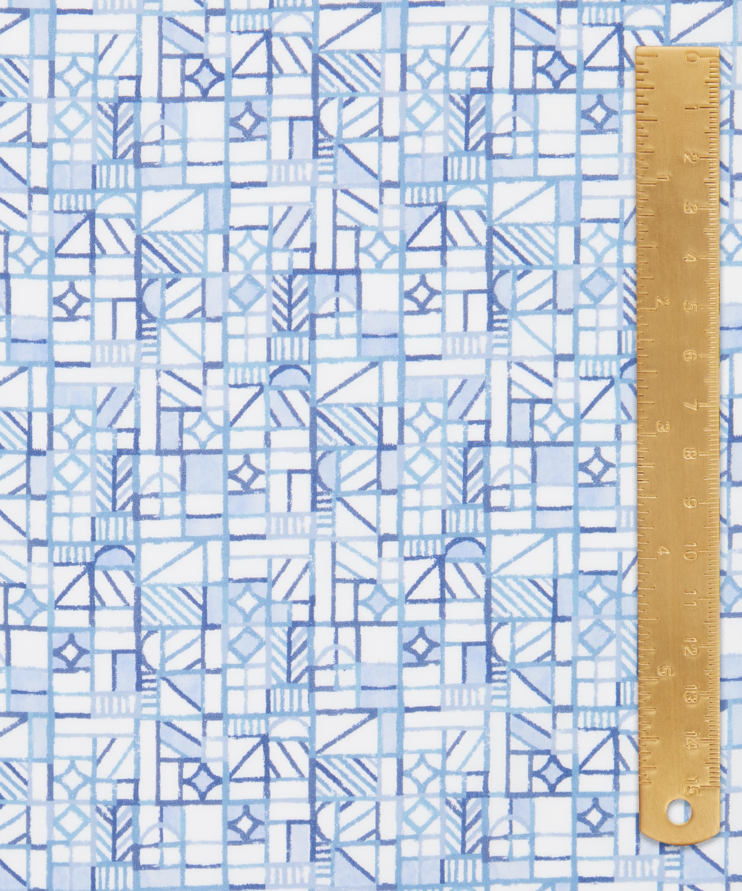 Liberty Fabrics - Grand Tudor House Tana Lawn™ Cotton image number 4