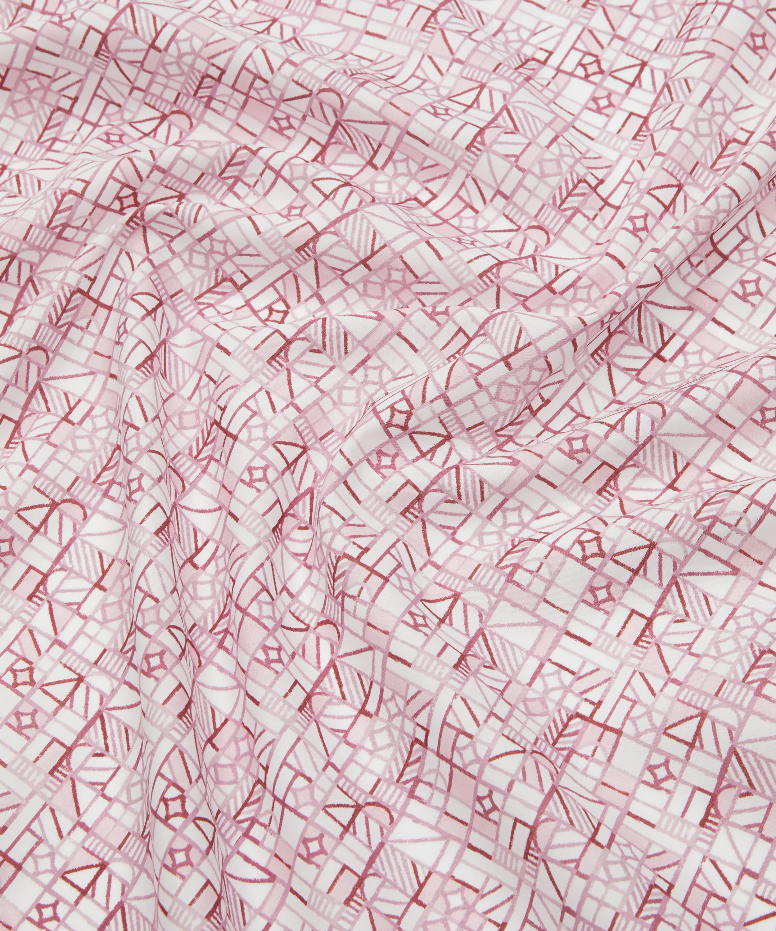 Liberty Fabrics - Grand Tudor House Tana Lawn™ Cotton image number 3