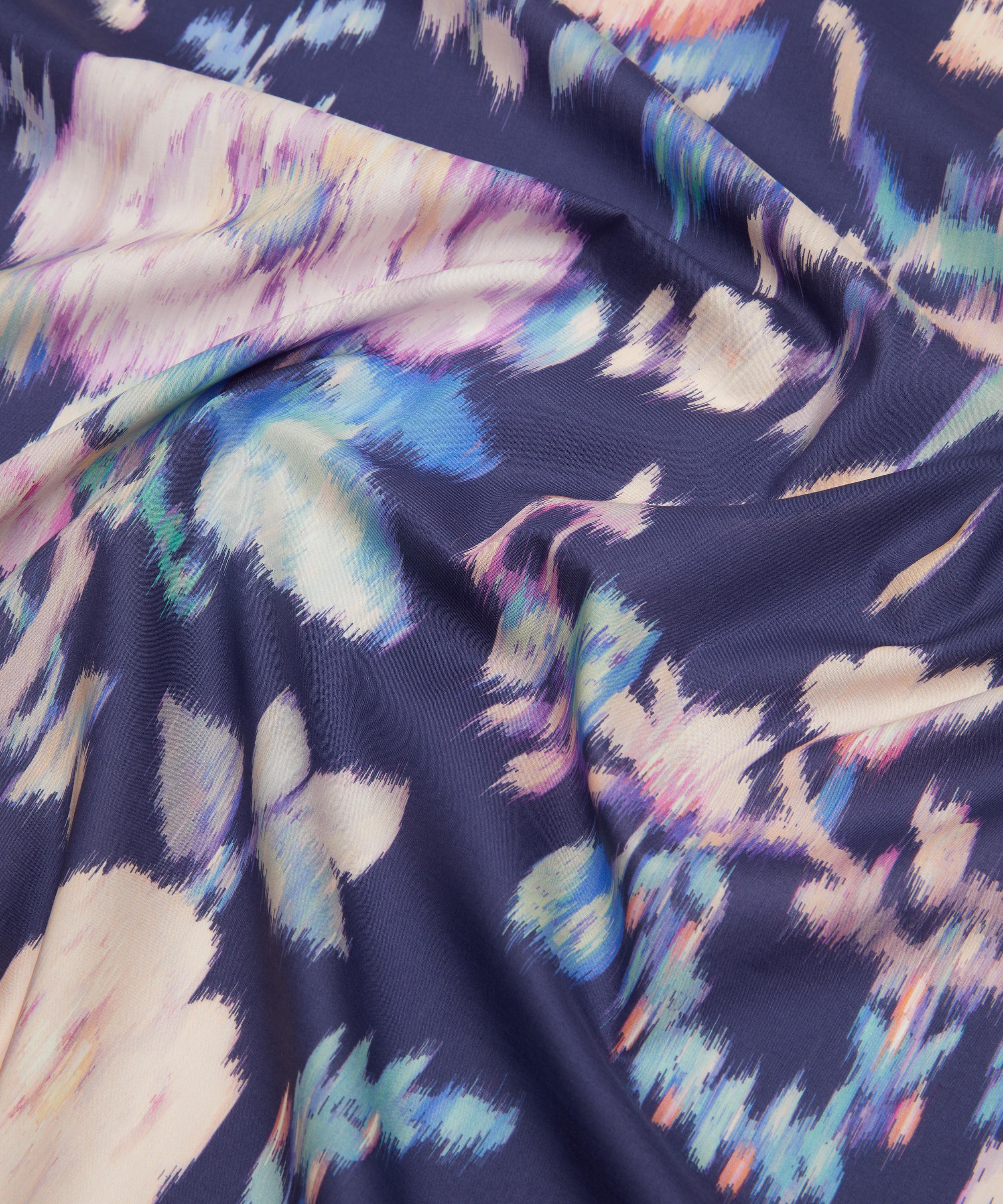 Liberty Fabrics - Ikat Garden Tana Lawn™ Cotton image number 3