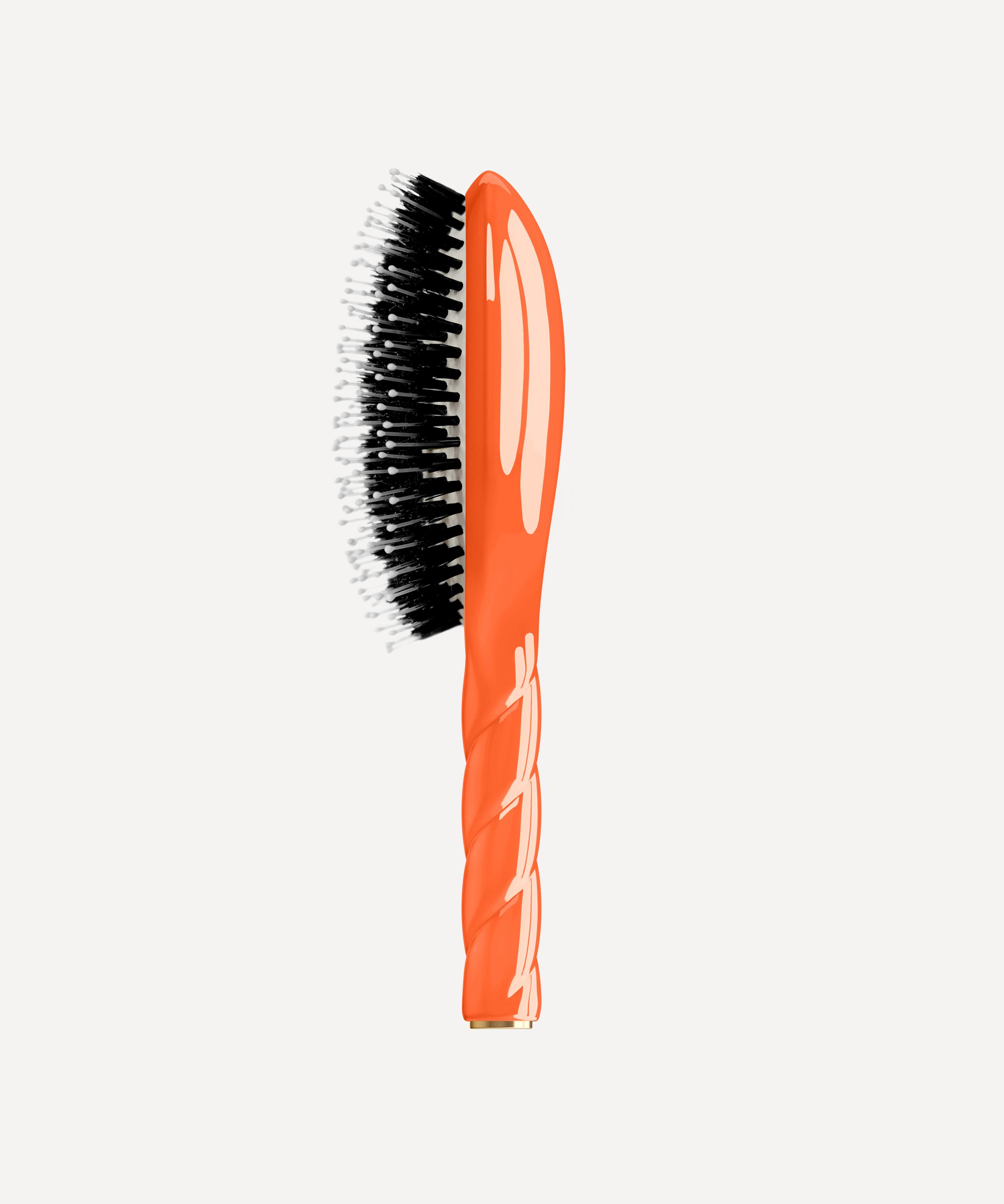 La Bonne Brosse - N.03 The Gentle Scalp Care THE ESSENTIAL Orange Seventies Hair Brush image number 1