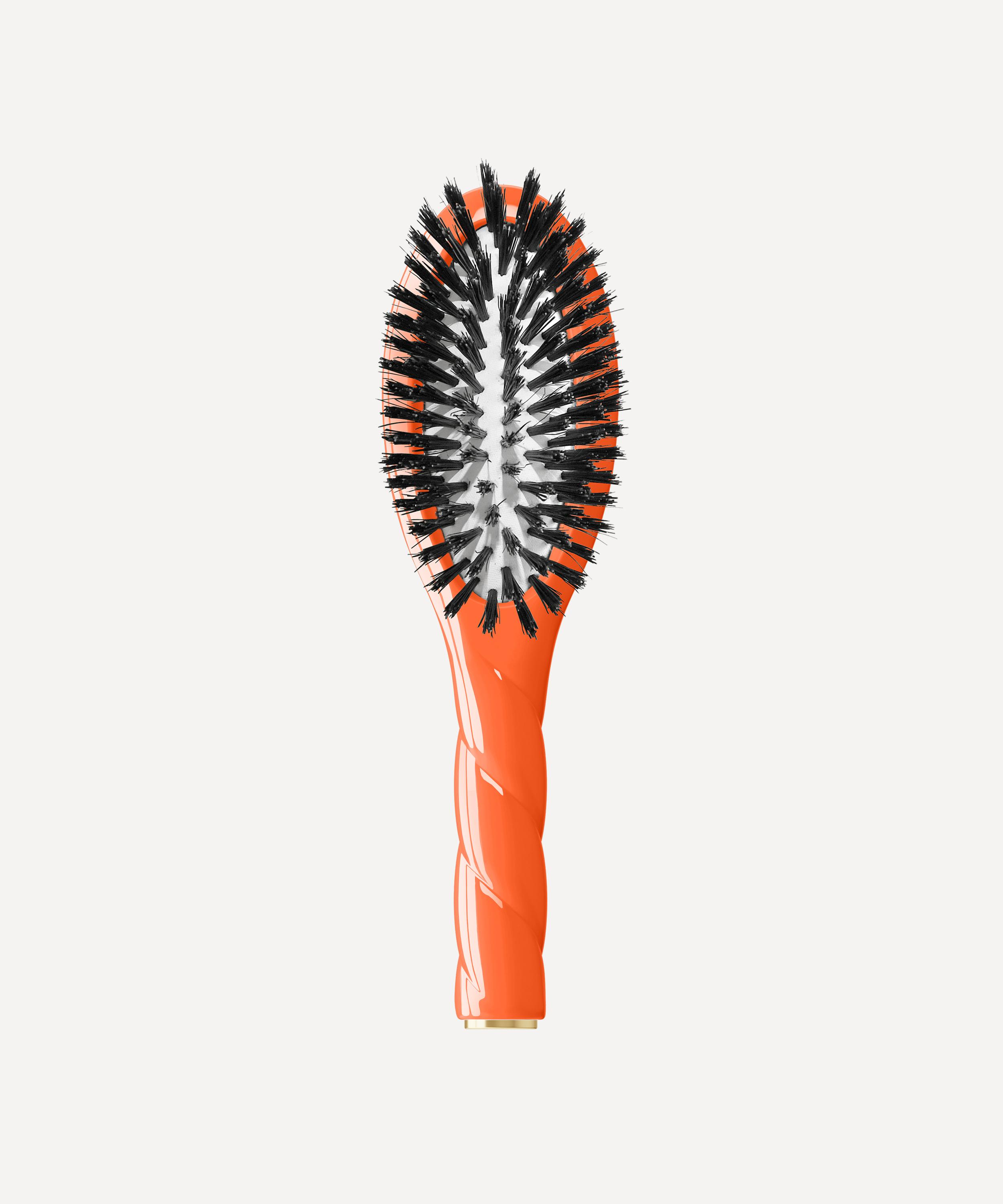 La Bonne Brosse - N.01 The Small Shine and Care THE UNIVERSAL Orange Seventies Hair Brush image number 0