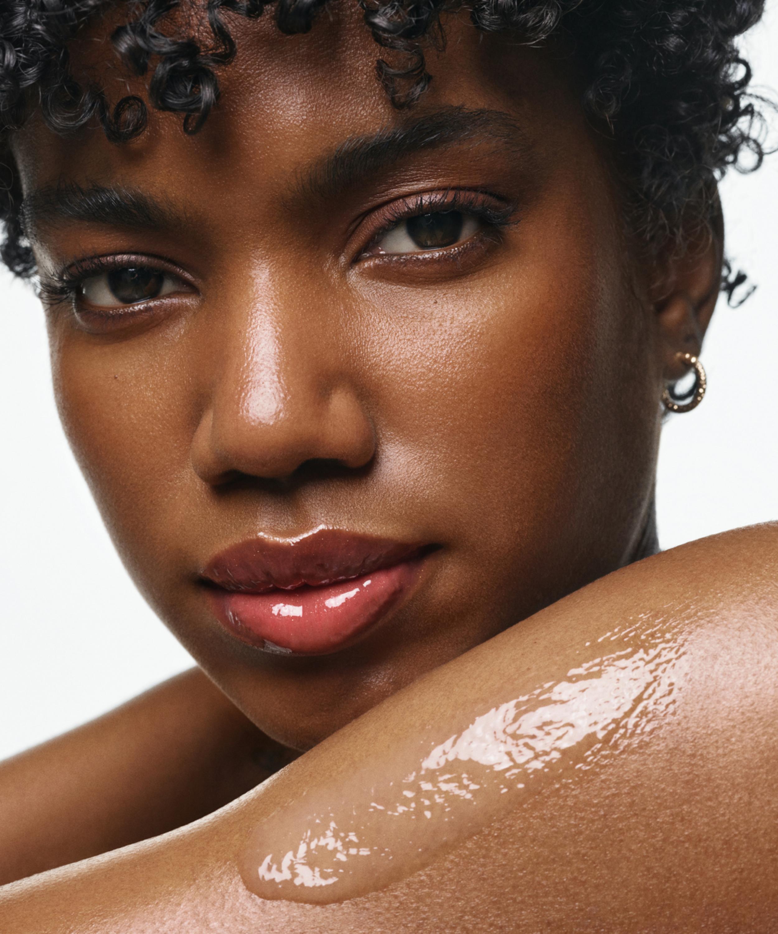 U Beauty - Resurfacing Body Compound 200ml image number 3