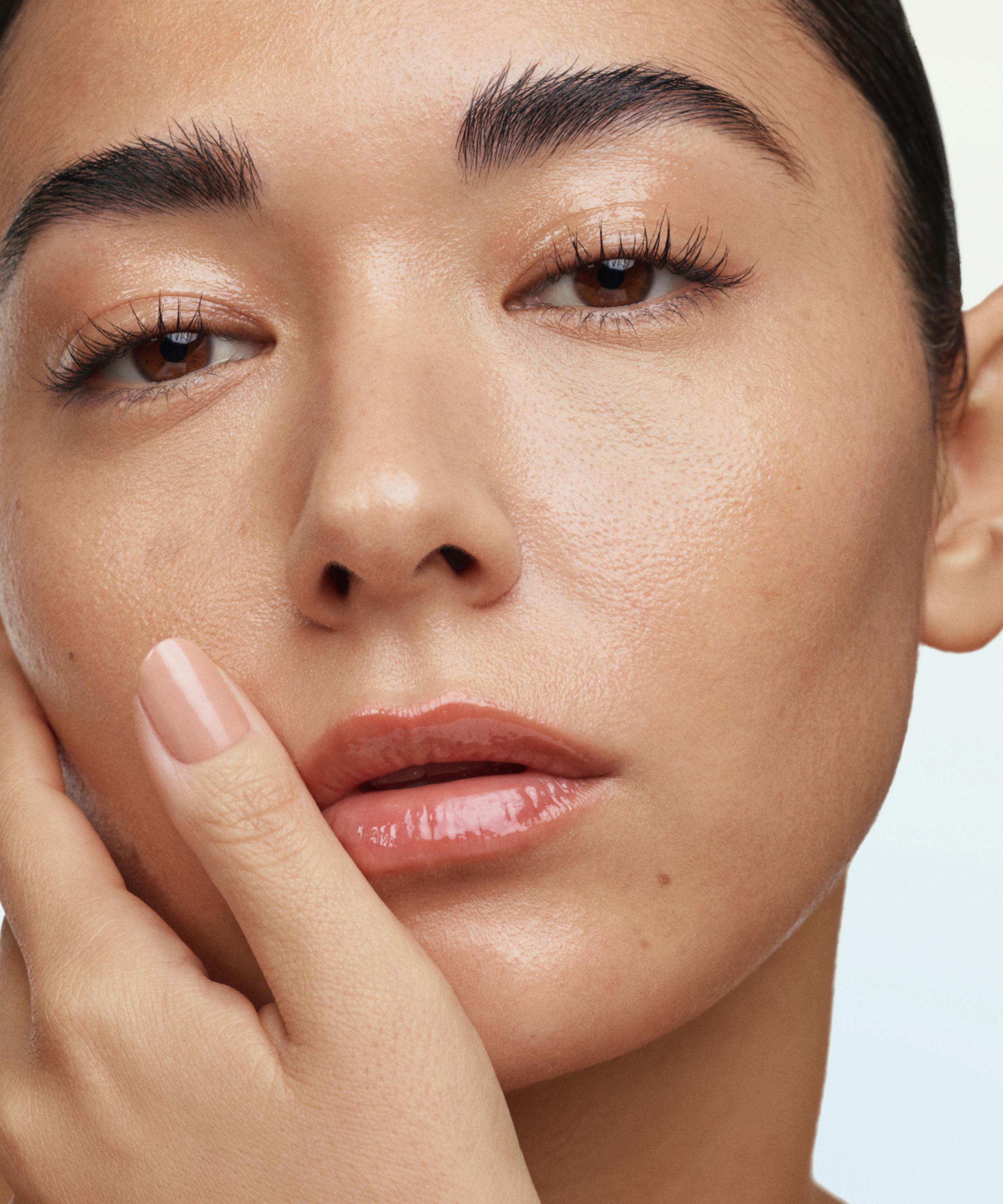 U Beauty - The SUPER Tinted Hydrator 30ml image number 3