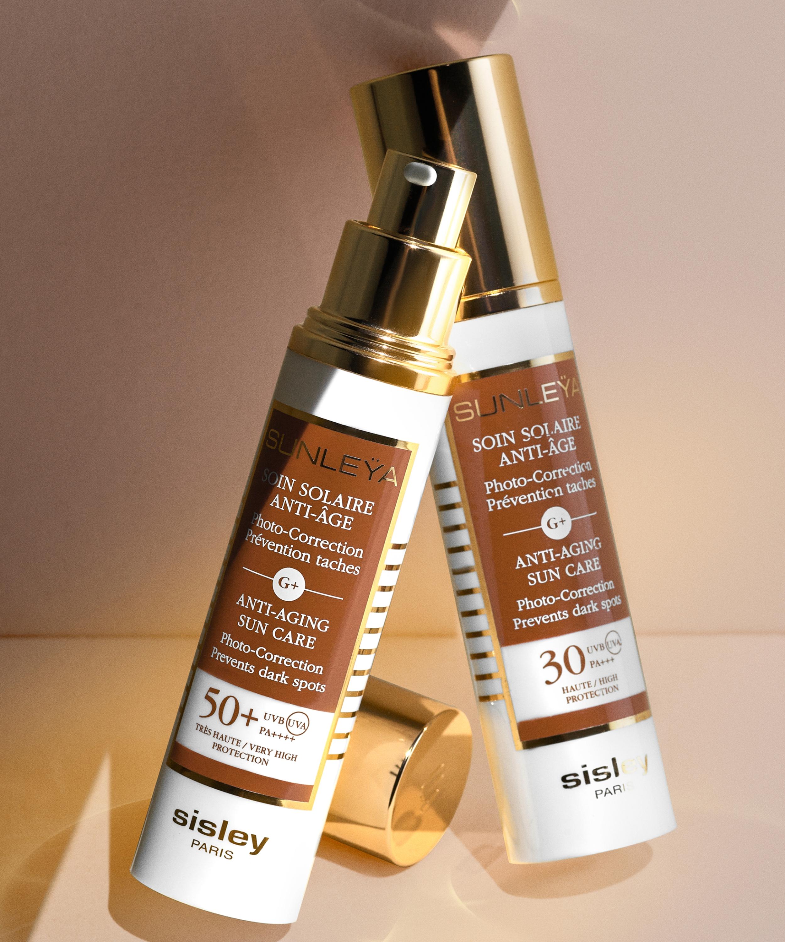 Sisley Paris - Sunleÿa Anti-Ageing Sun Care SPF50 50ml image number 3