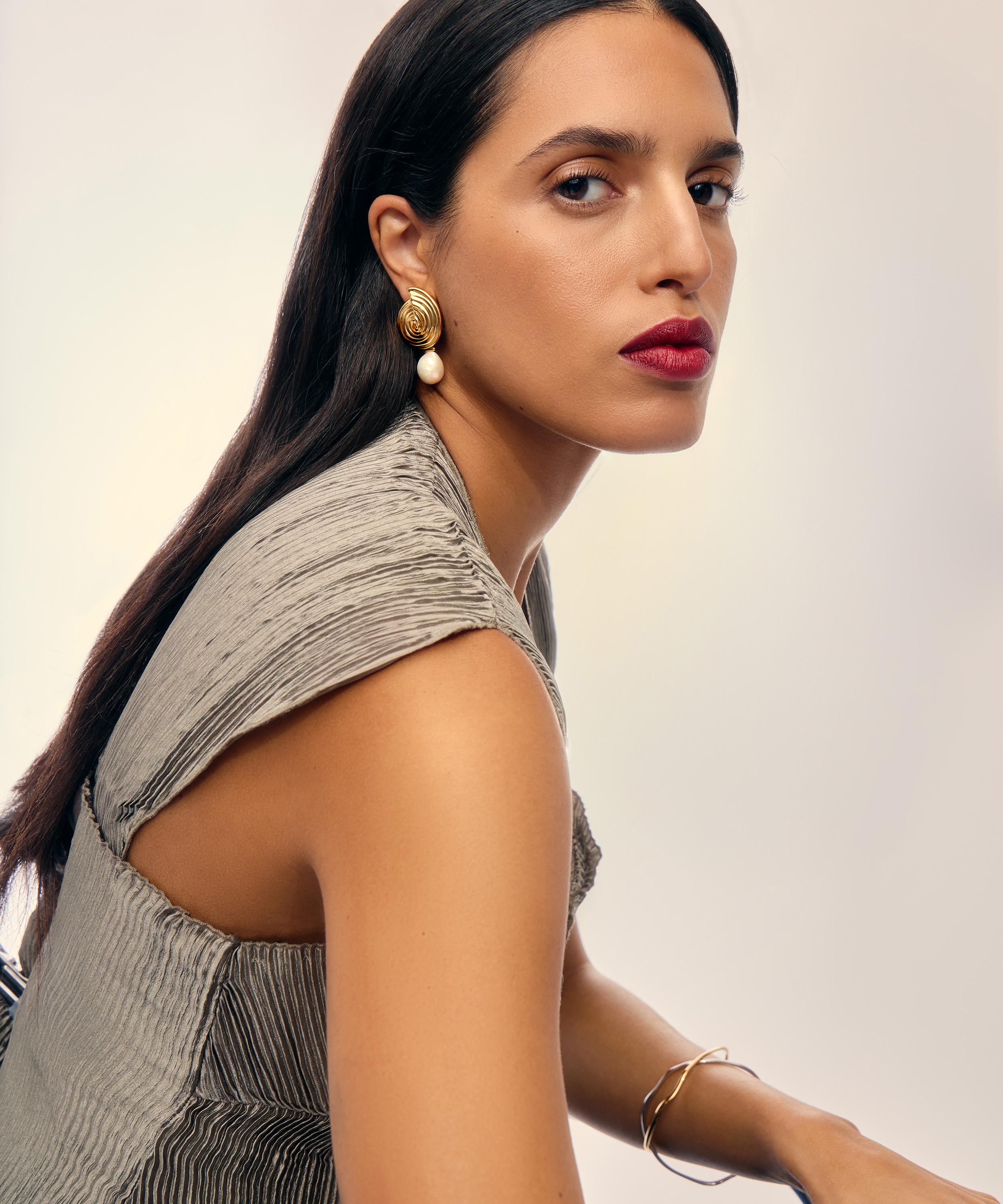 Missoma - 18ct Gold-Plated Spiral Interchangeable Pearl Drop Earrings image number 1
