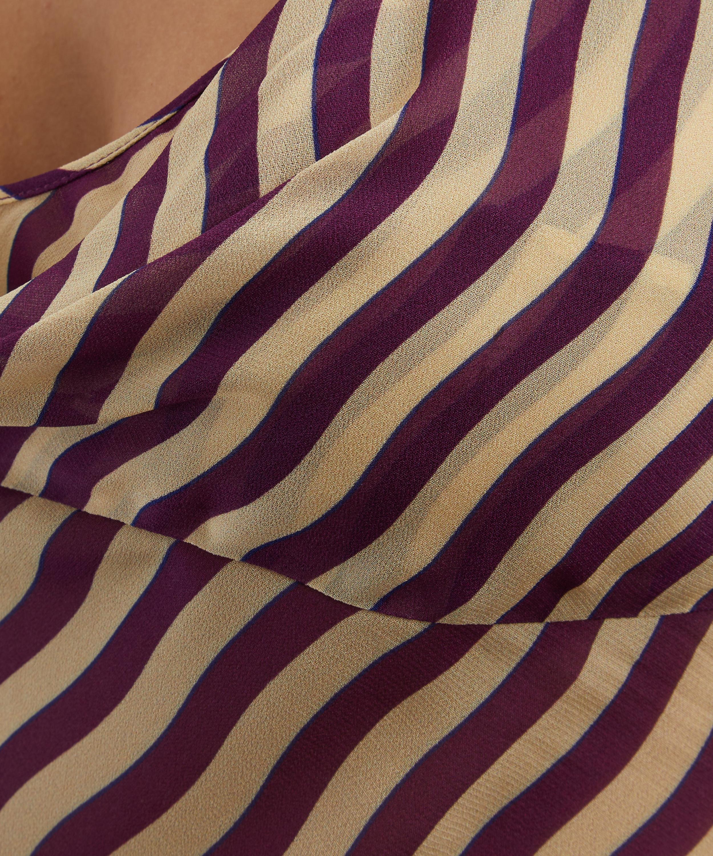 Rat & Boa - Assisi Wave Print Maxi Dress image number 4