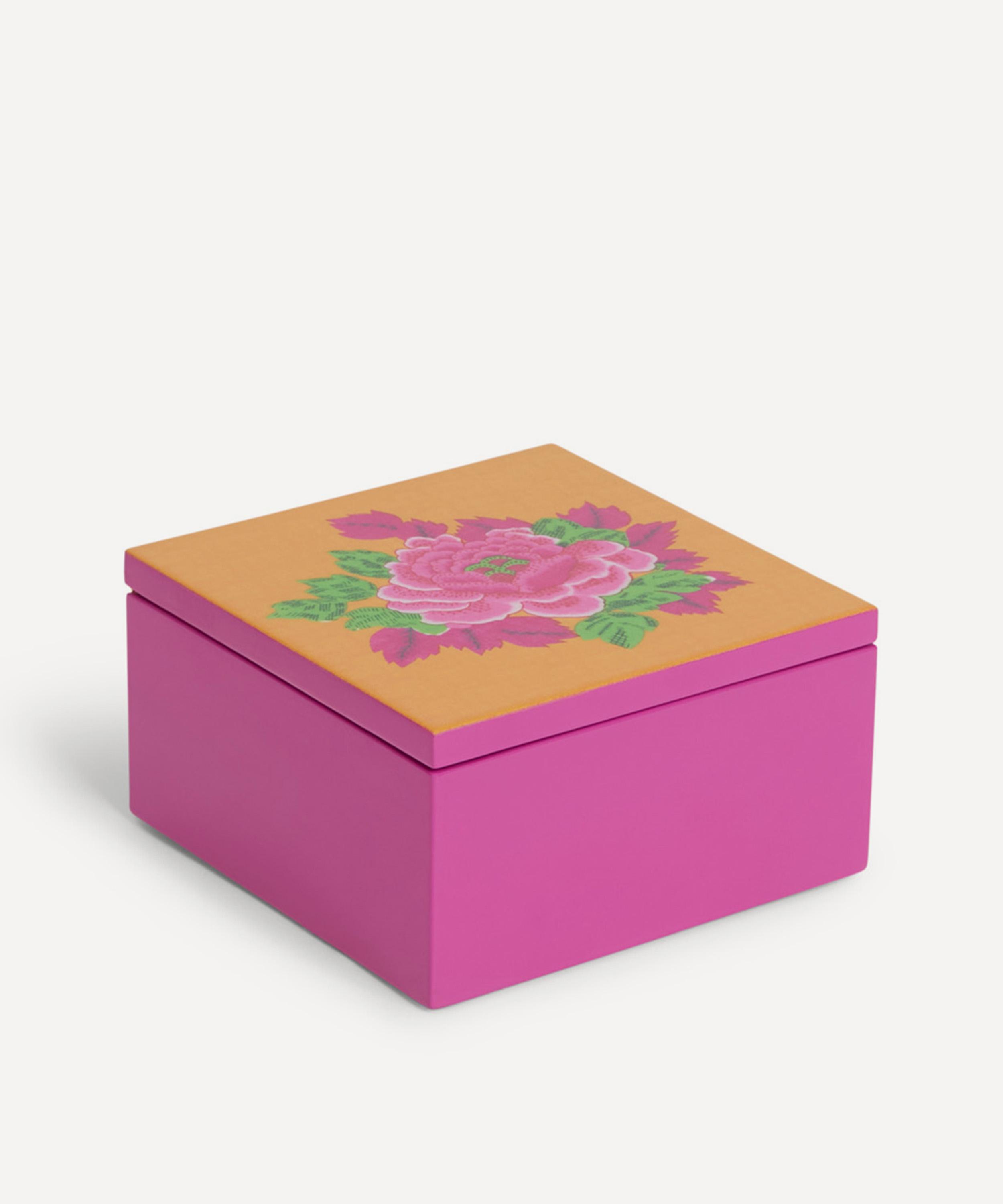 Lisa Corti - Glory Medium Box image number 0