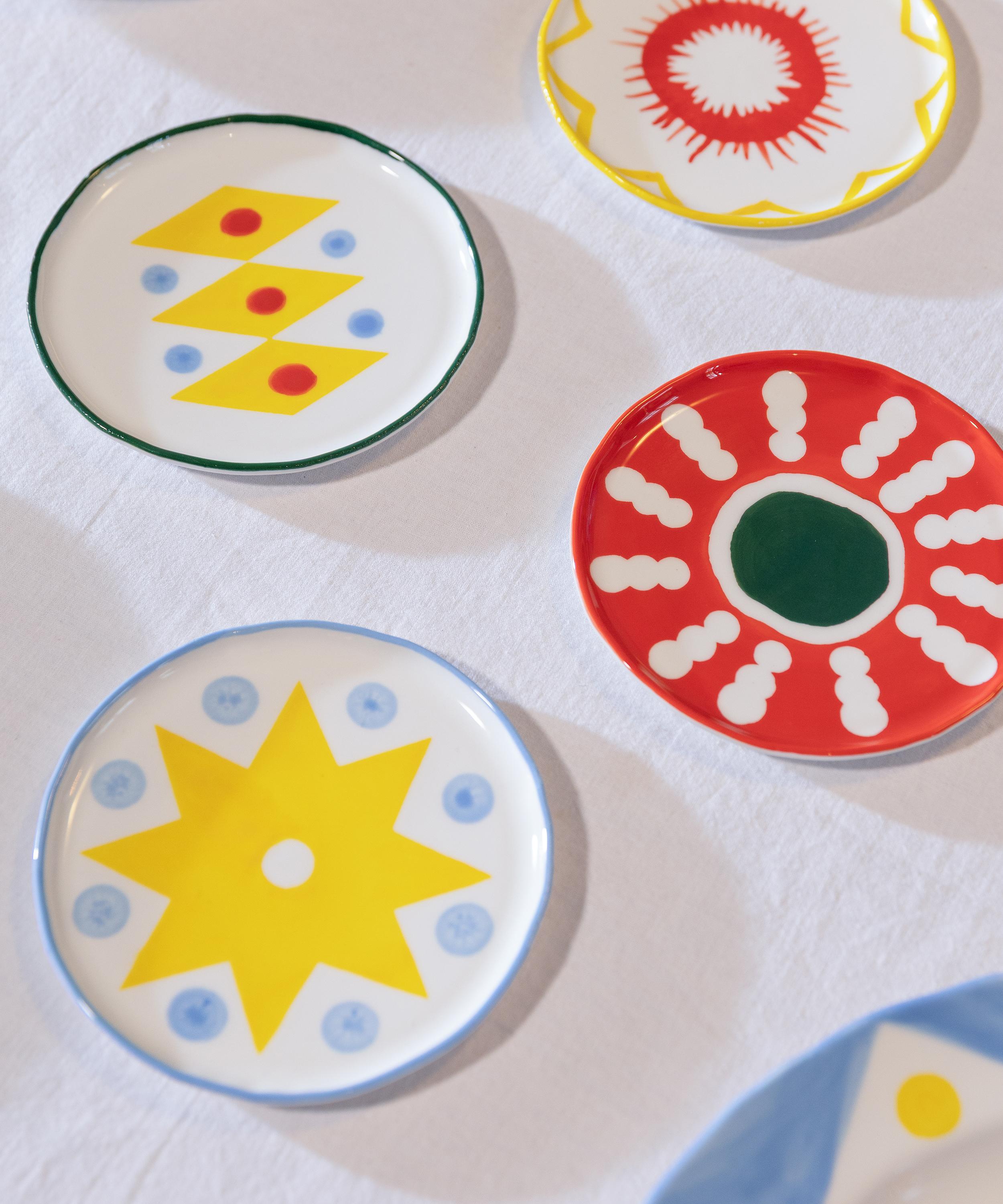 &Klevering - Festivo Small Plates Set of Four image number 1