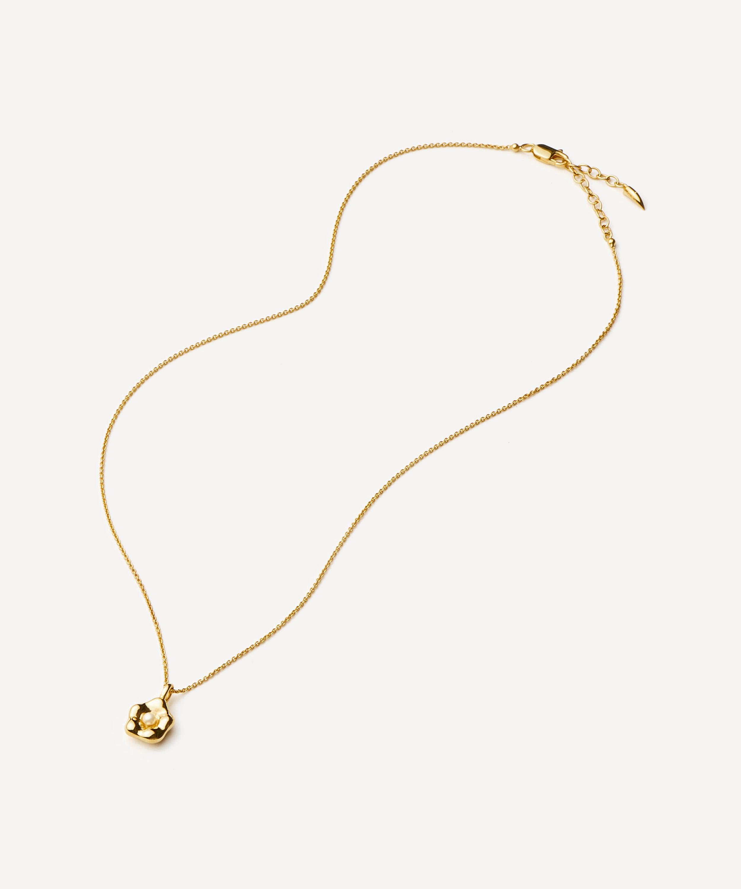 Missoma - X Eny Lee Parker 18ct Gold-Plated Puffy Daisy Pendant Necklace image number 3
