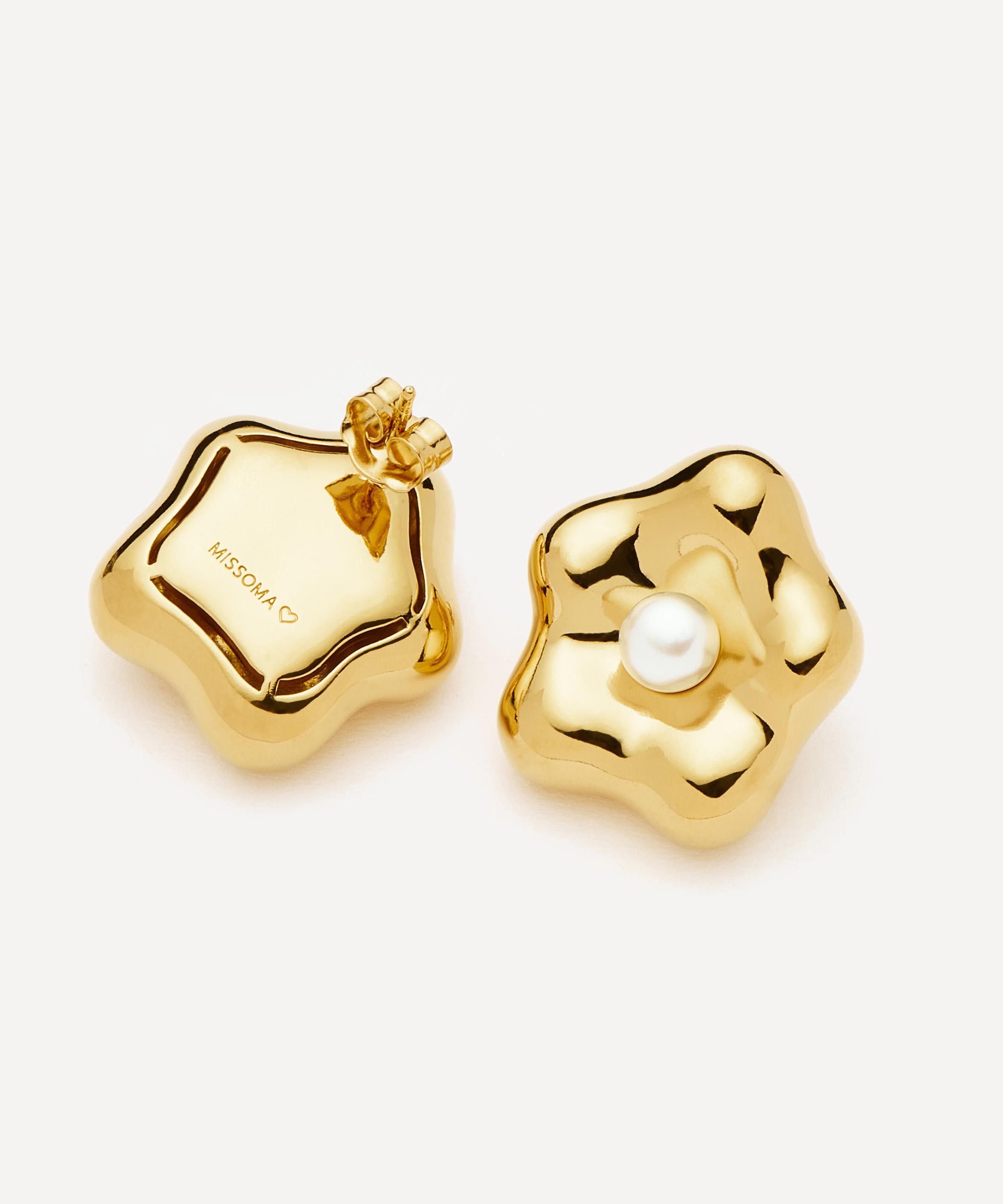Missoma - X Eny Lee Parker 18ct Gold-Plated Puffy Daisy Oversized Stud Earrings image number 2