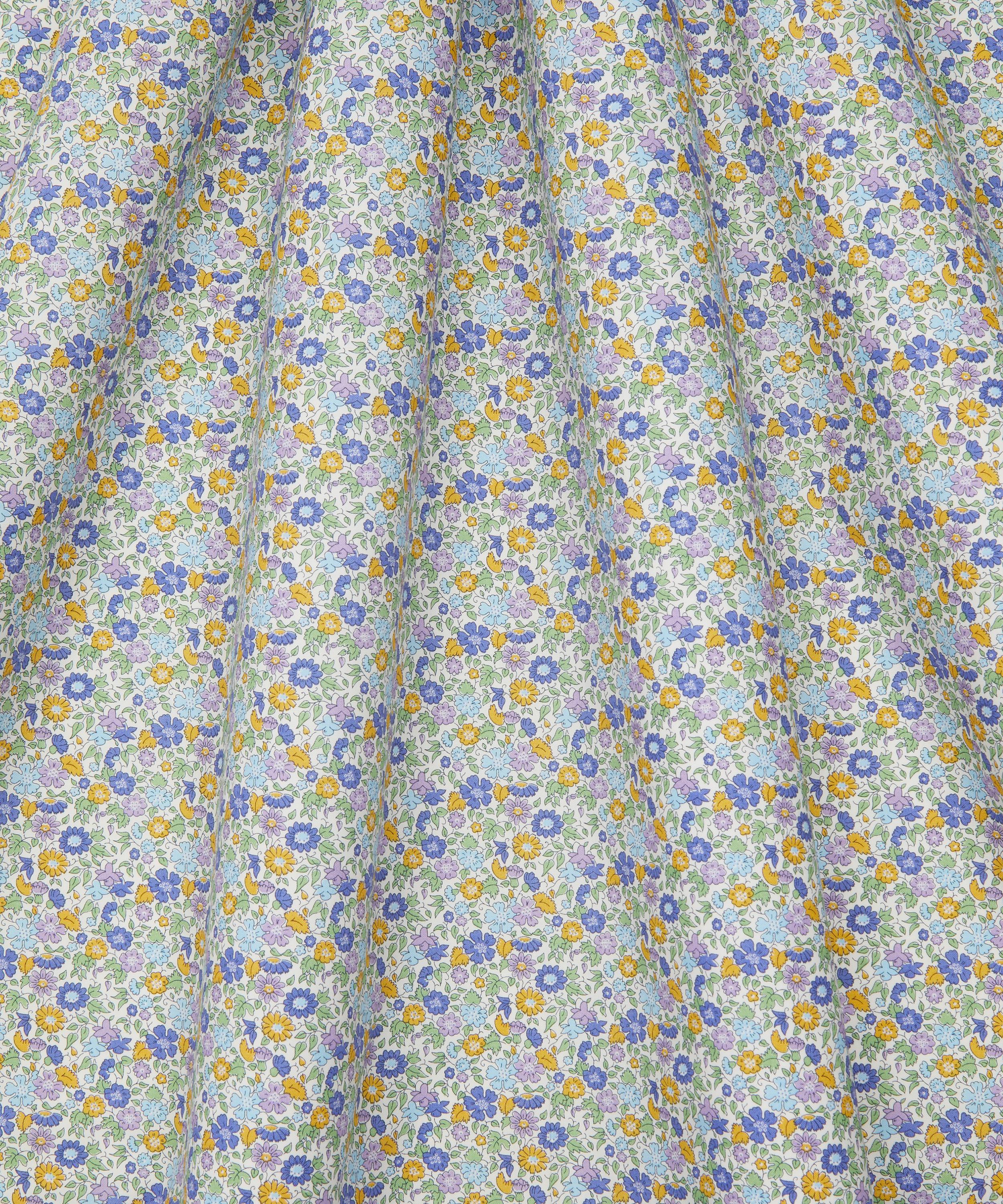 Liberty Fabrics - Palace Petals Lasenby Quilting Cotton image number 2