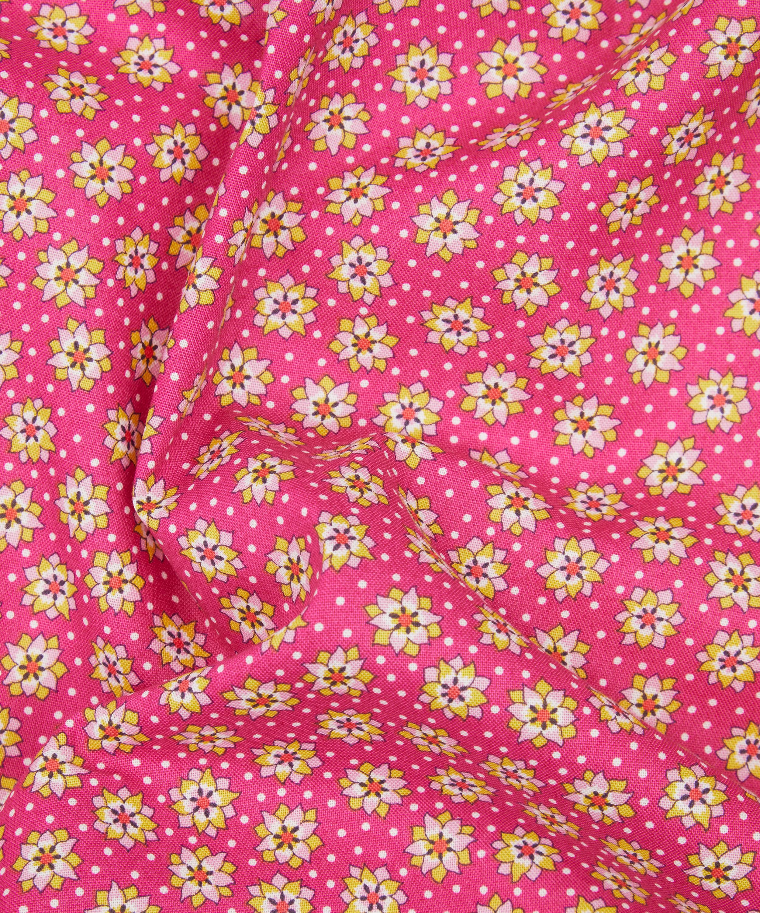 Liberty Fabrics - Lotus Spot Lasenby Quilting Cotton image number 3