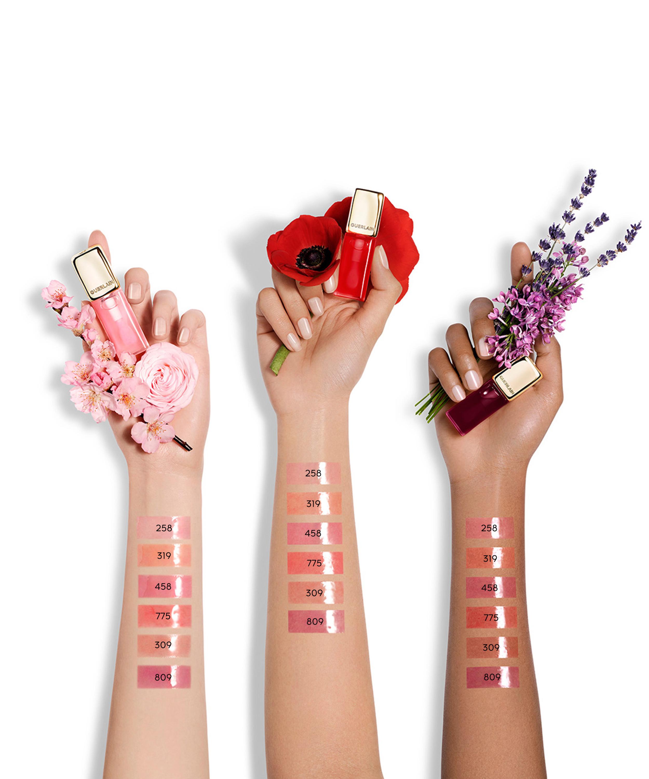 Guerlain - KissKiss Bee Glow Honey Tint Lip Oil 9.5ml image number 2