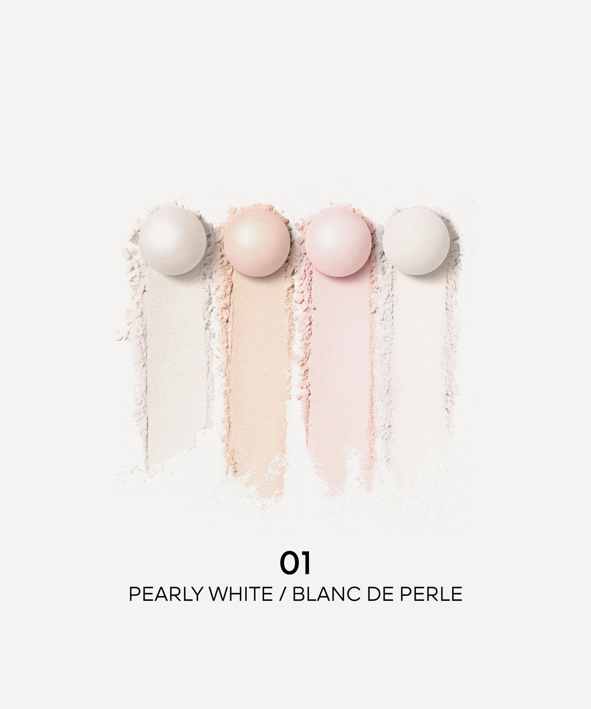 Guerlain - Météorites Light-Revealing Pearls of Powder 20g image number 1