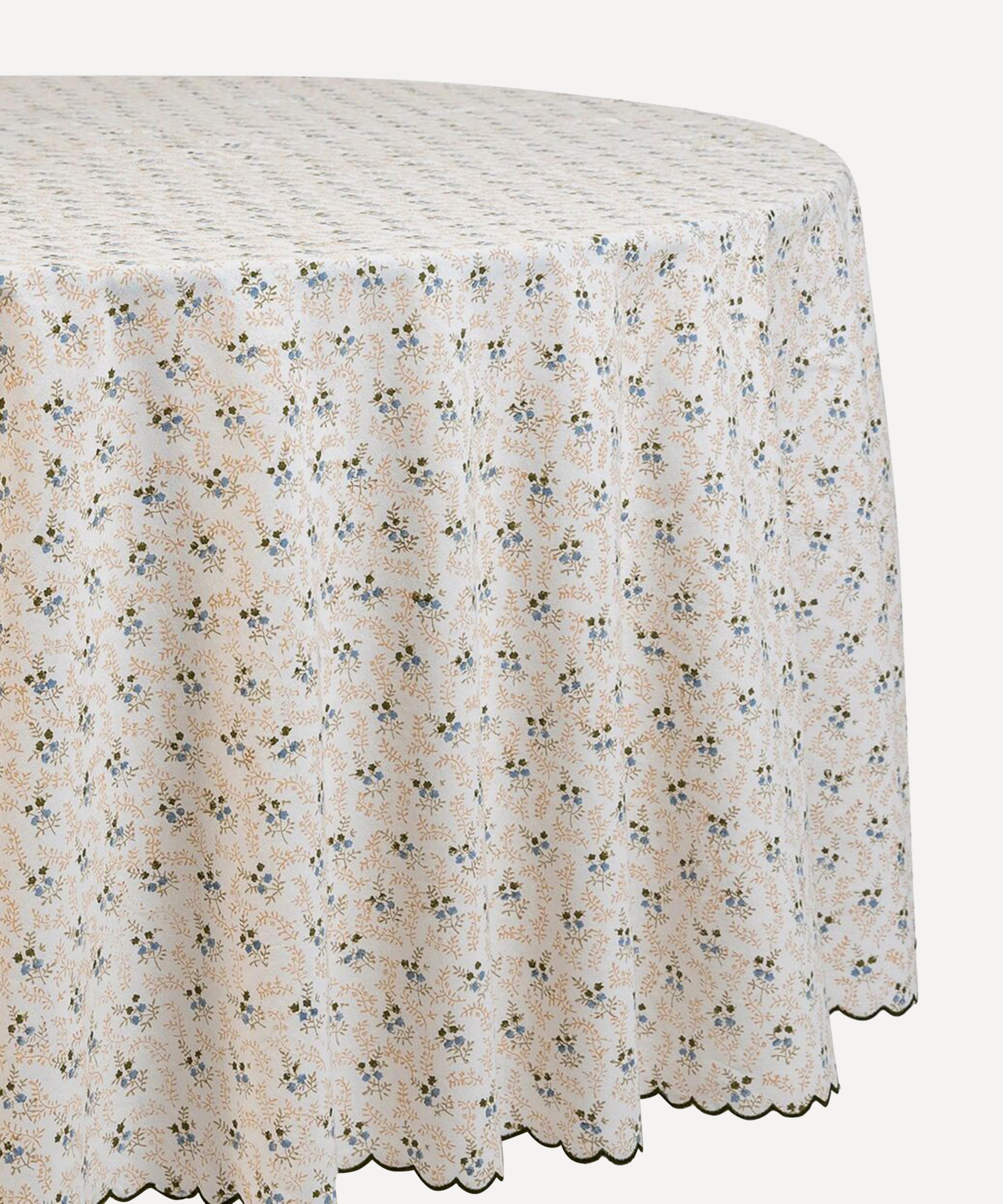 Sharland England - Little Flower 228cm Round Tablecloth image number 0
