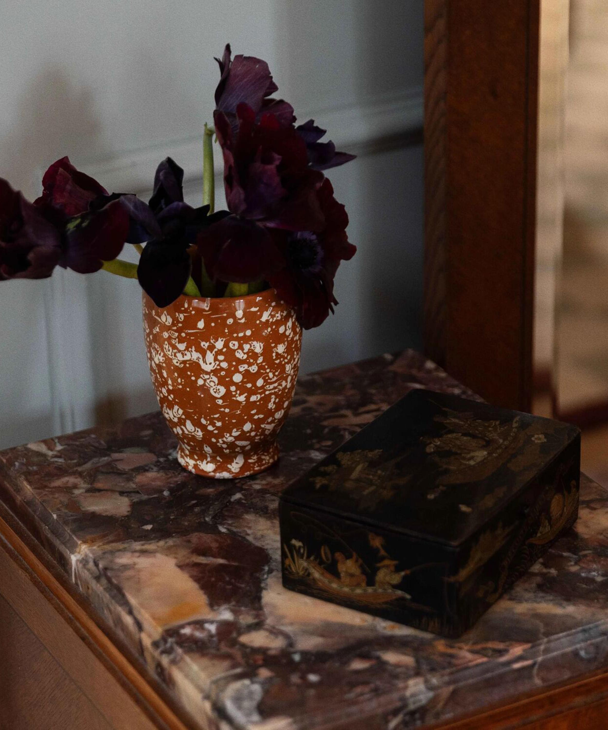 Sharland England - Splatter Bambino Vase image number 1