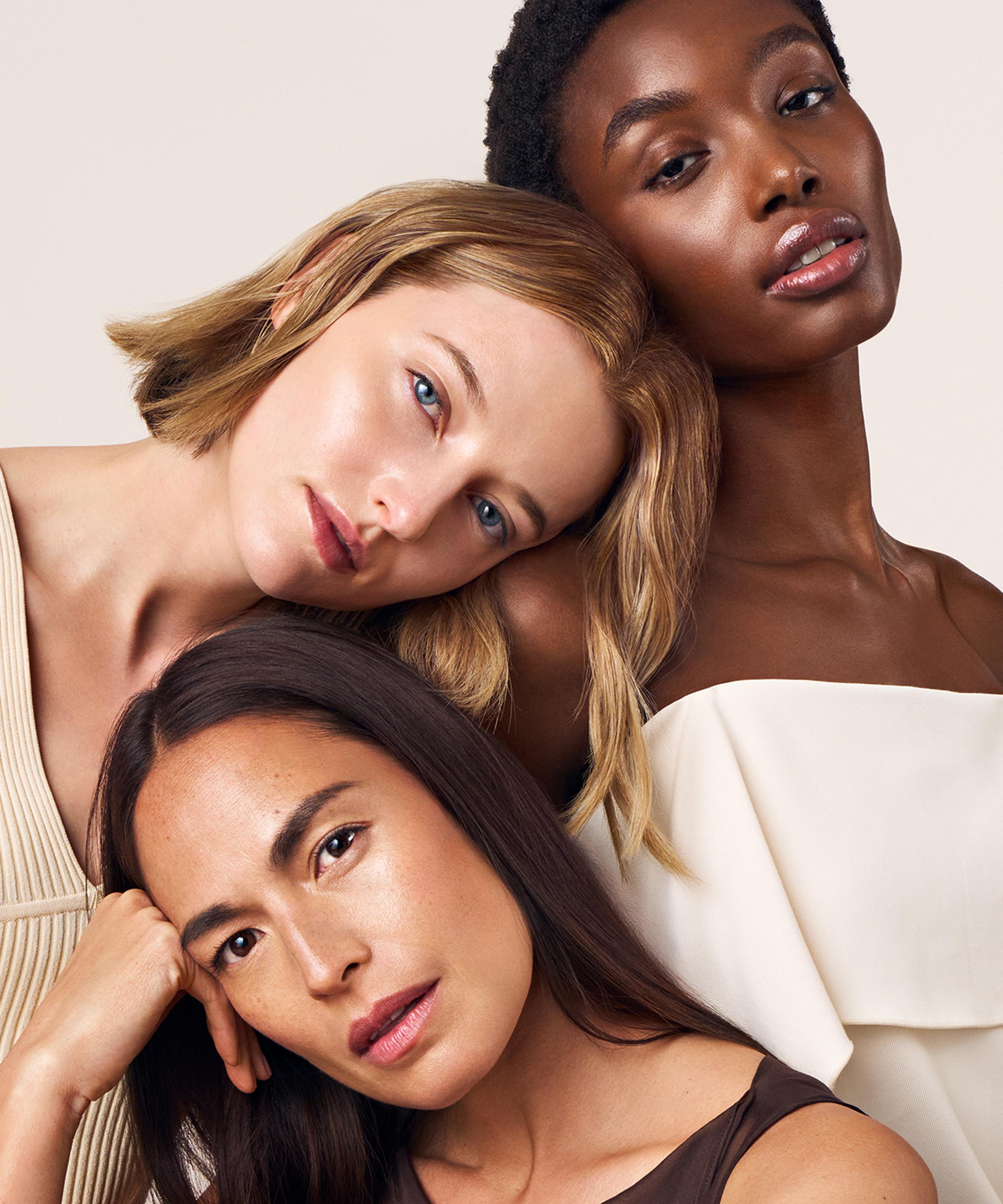 Chantecaille - Future Skin Oil-Free Foundation 30g image number 2