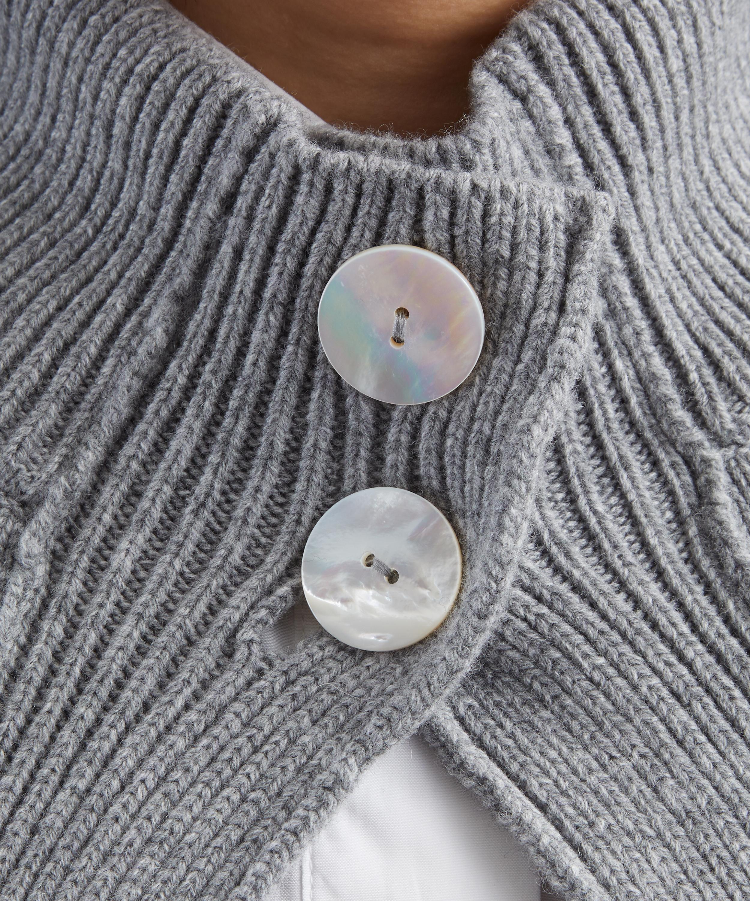 Nackiyé - Roxalena Knit Cape image number 4