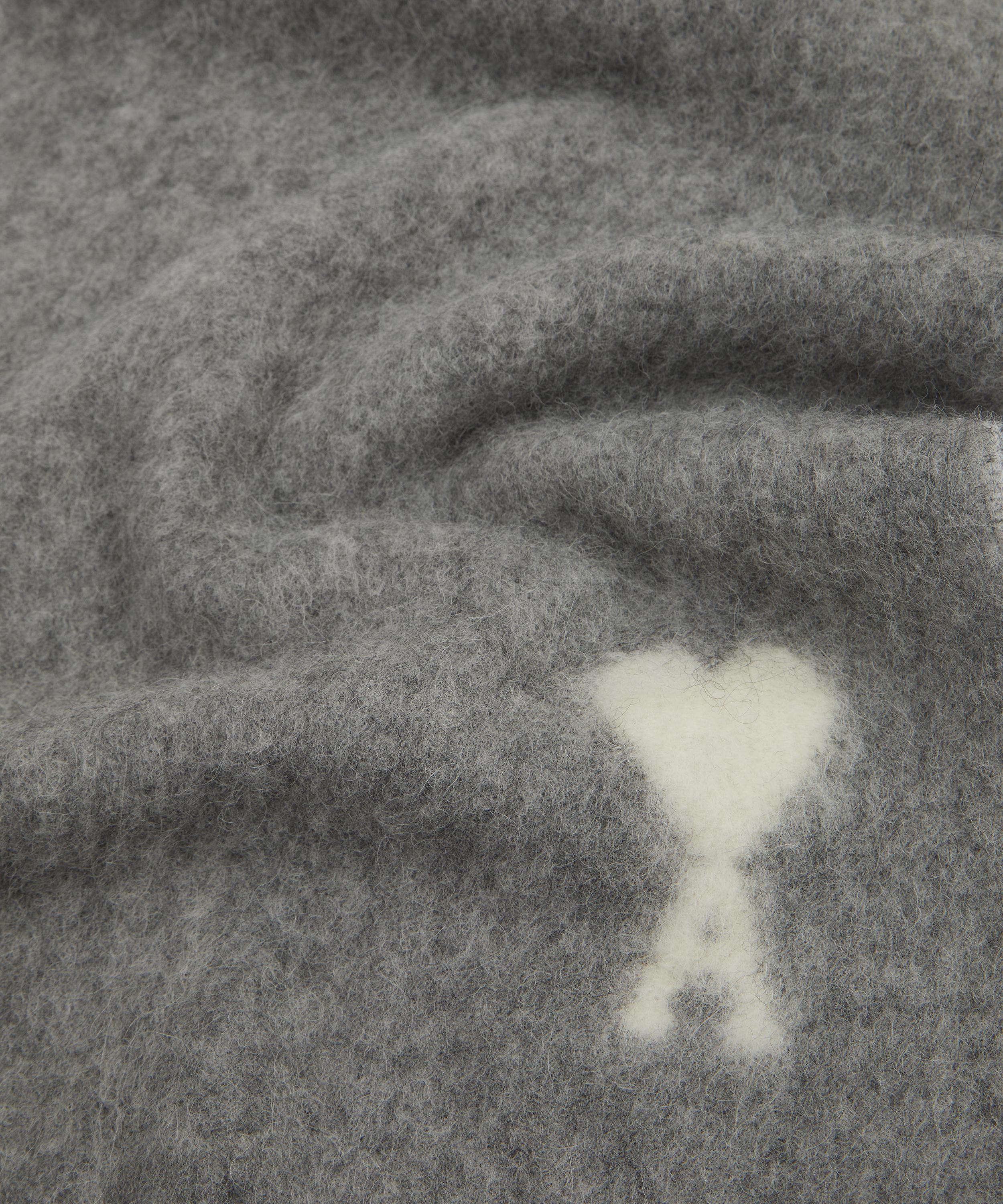 Ami - Ami De Coeur Scarf image number 3