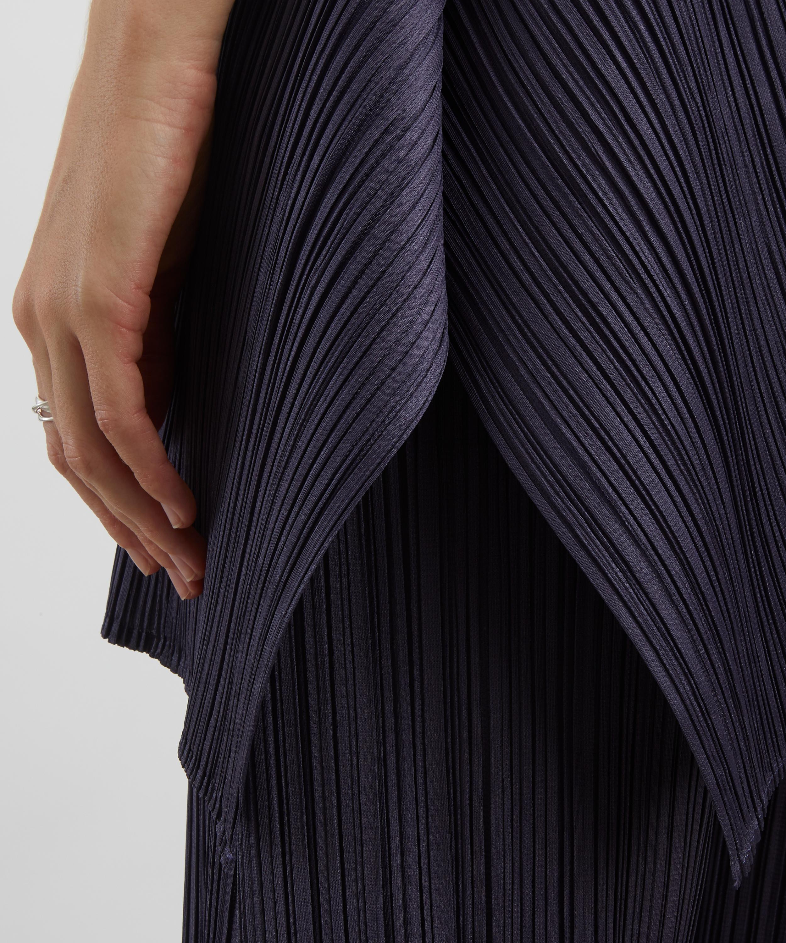 Pleats Please Issey Miyake - MONTHLY COLOURS: JULY Dark Grey Pleated Tunic image number 4