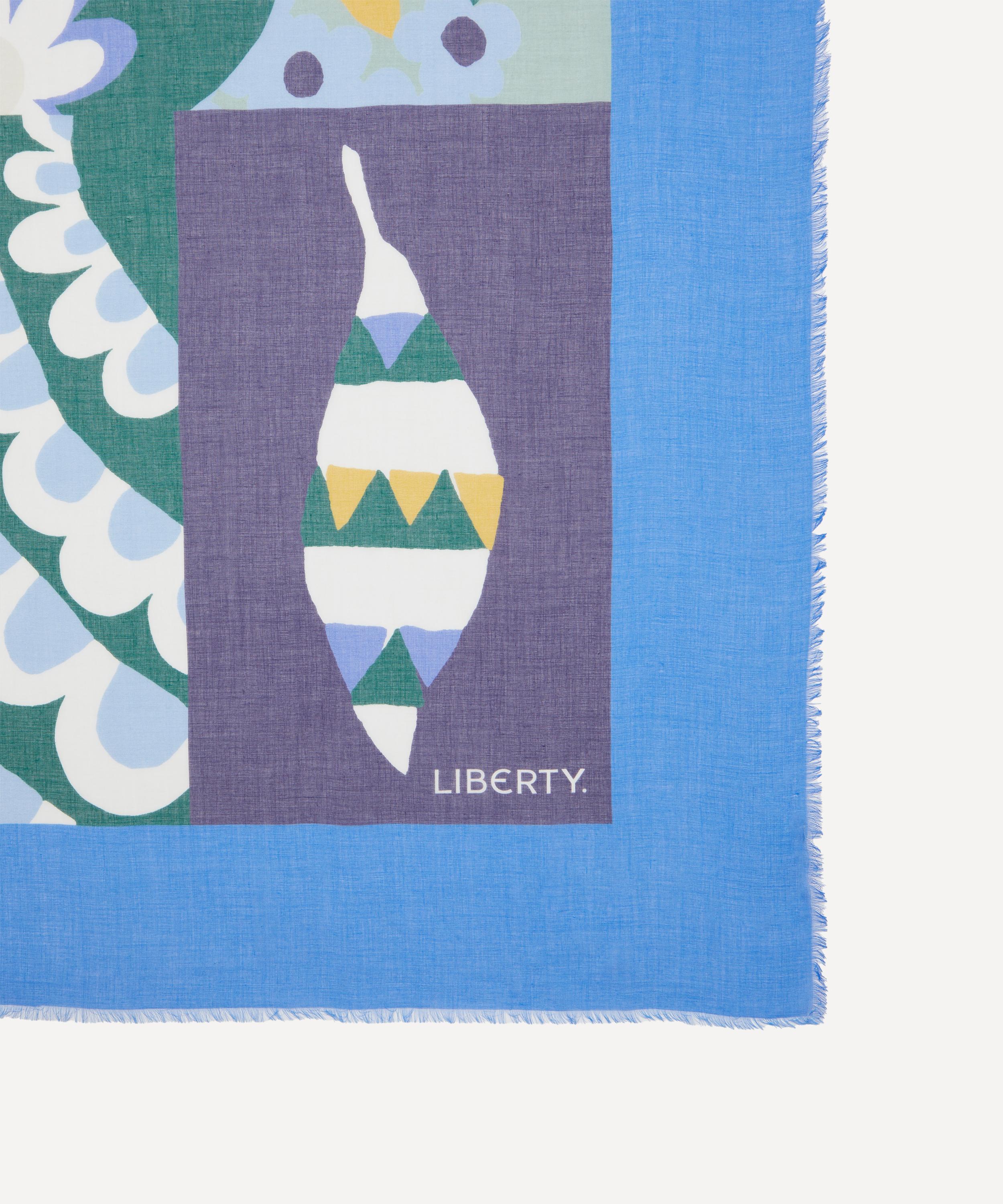 Liberty - Tropical Floral 135X135 Modal-Cashmere Scarf image number 2