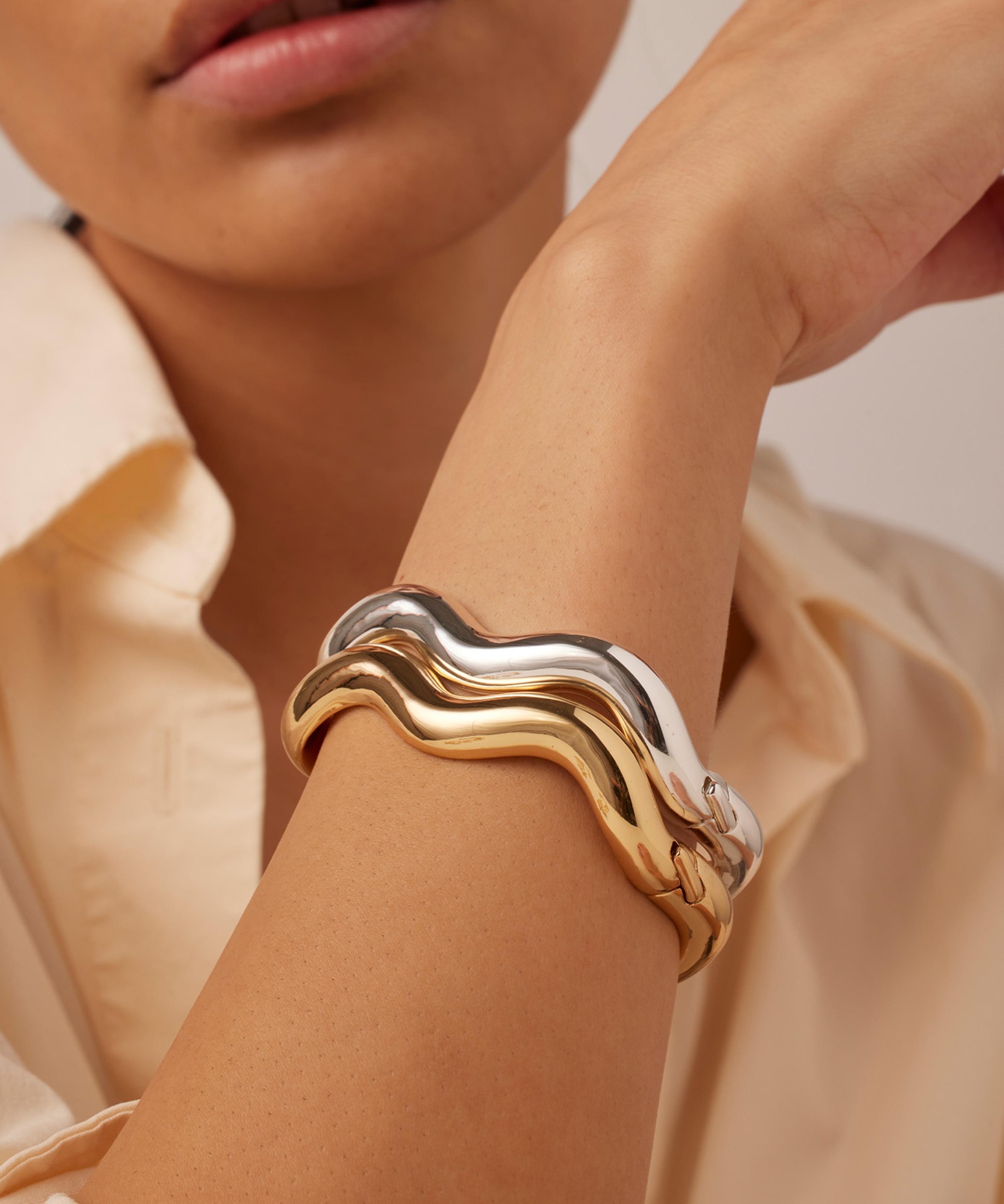 JENNY BIRD - Gold-Plated Ola Bangle Bracelet image number 3