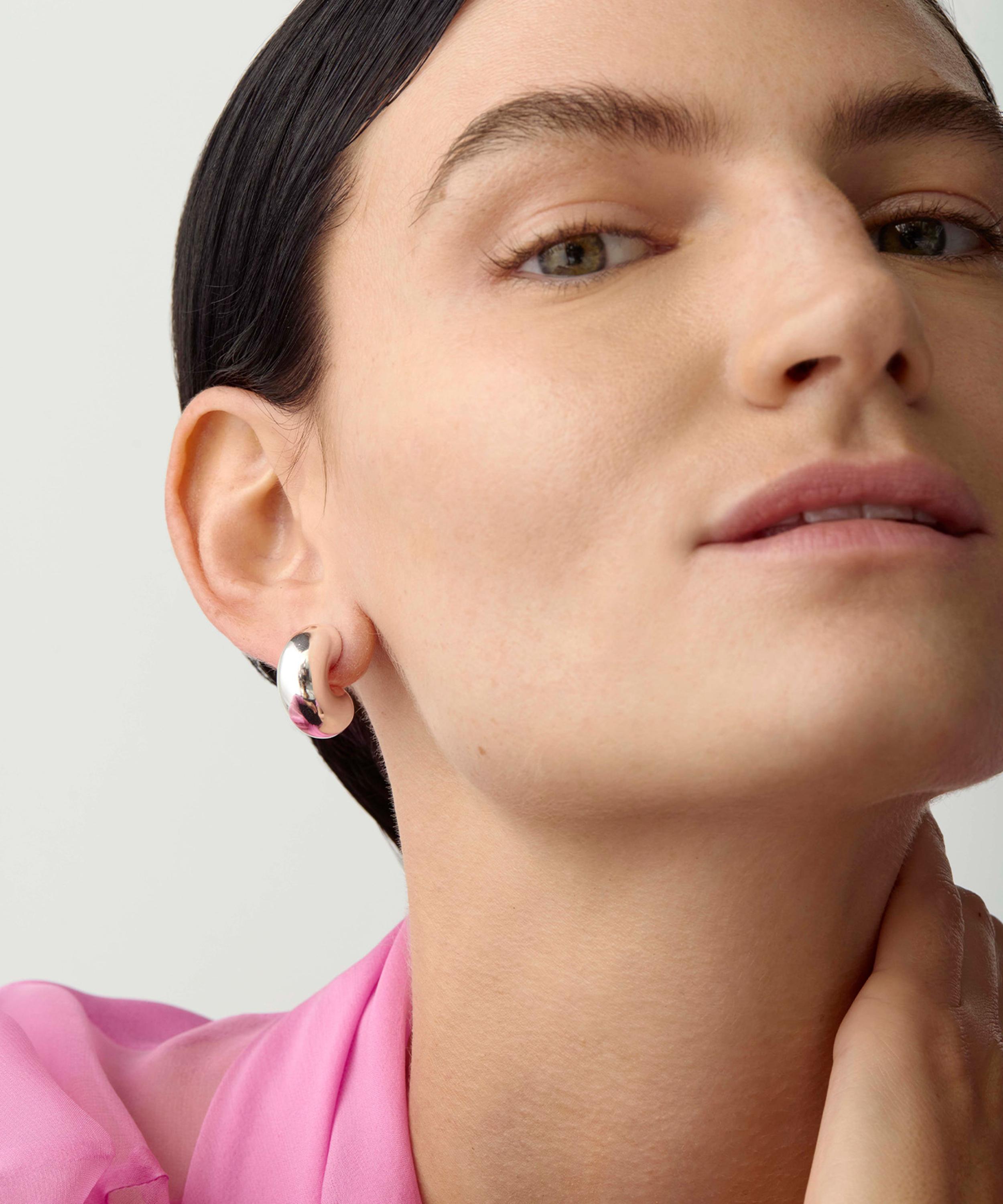 JENNY BIRD - Silver-Plated Medium Tome Hoop Earrings image number 1