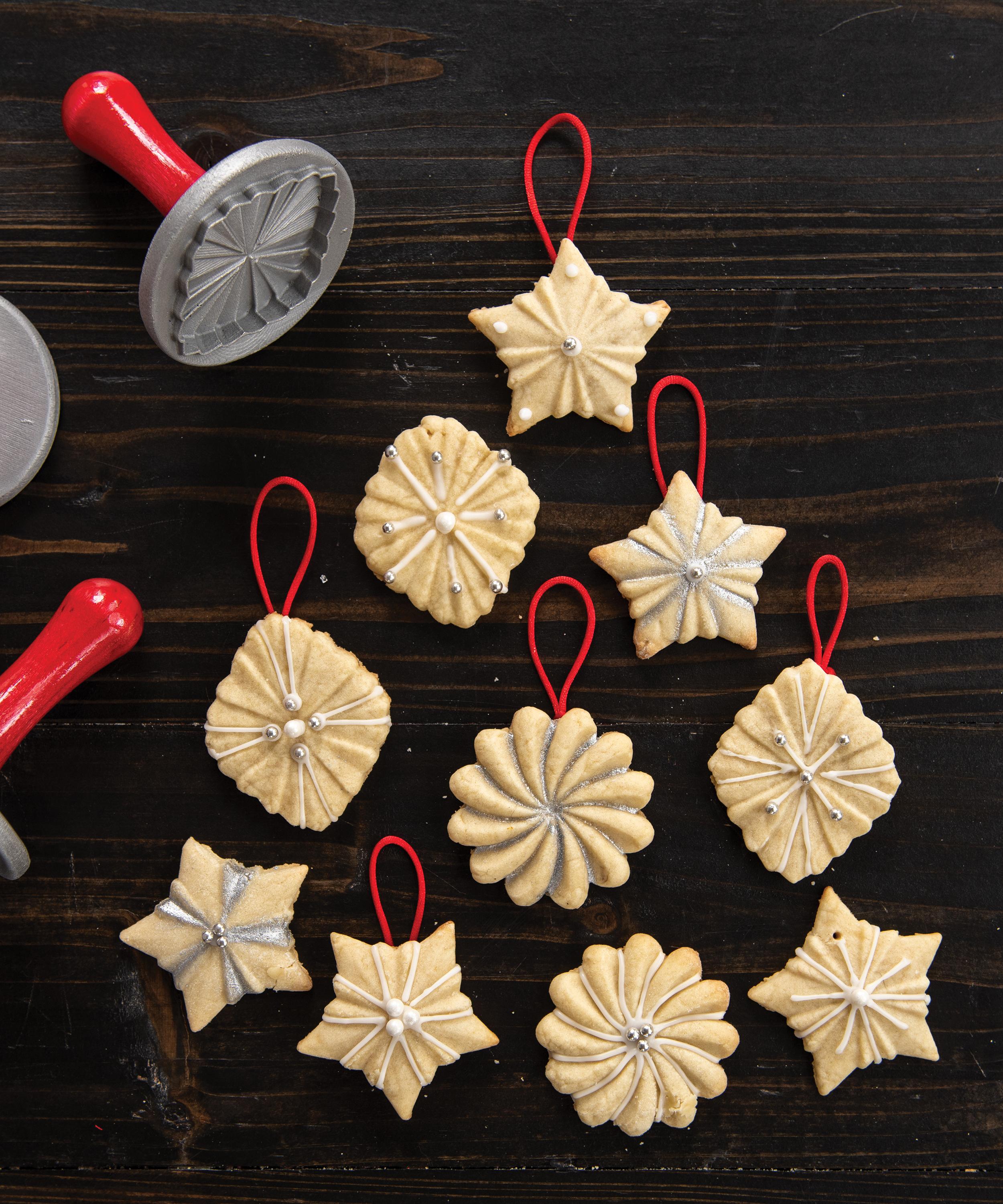 Nordic Ware - Pretty Pleated Cookie Stamps image number 2