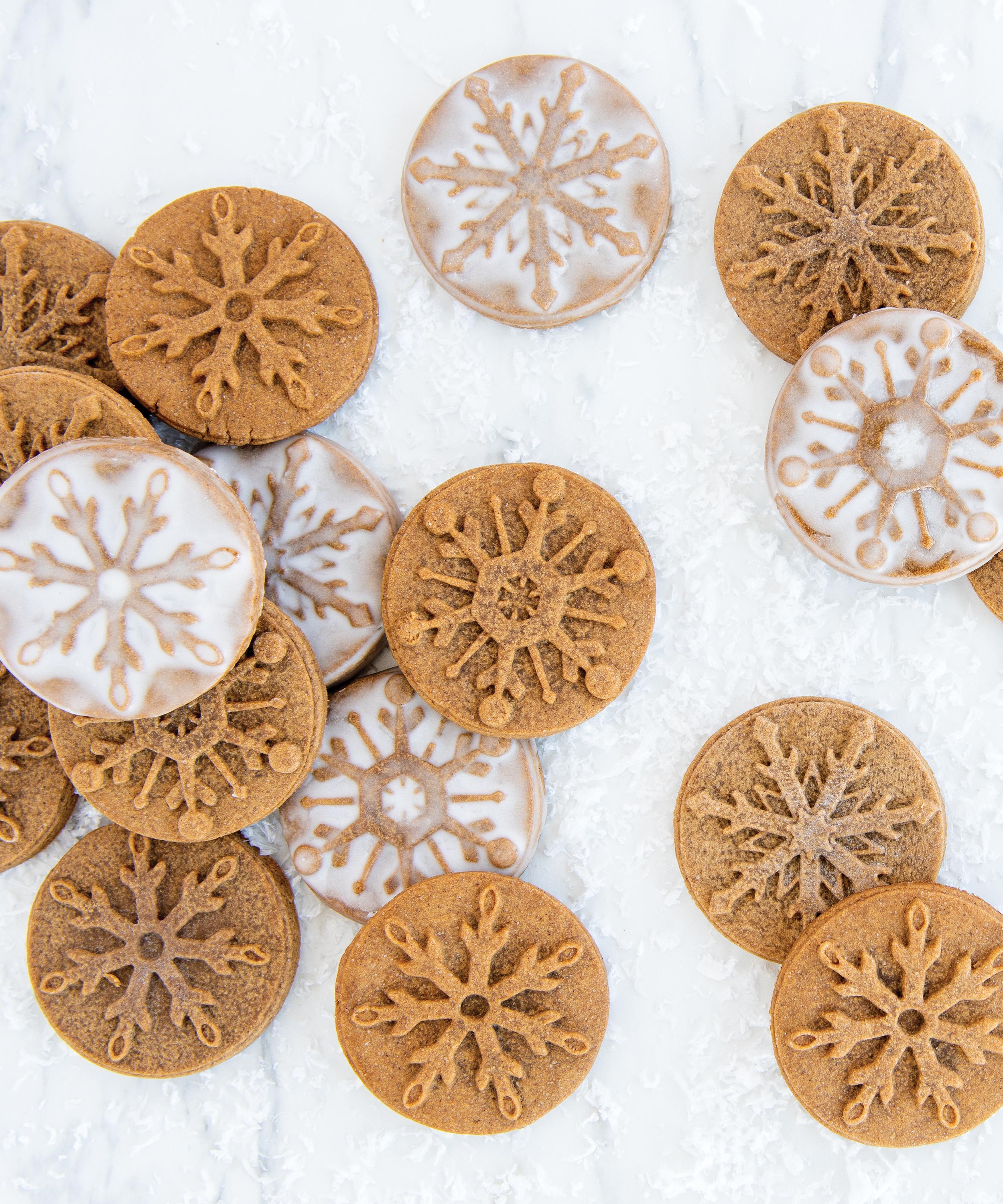 Nordic Ware - Snowflake Cookie Stamps image number 2