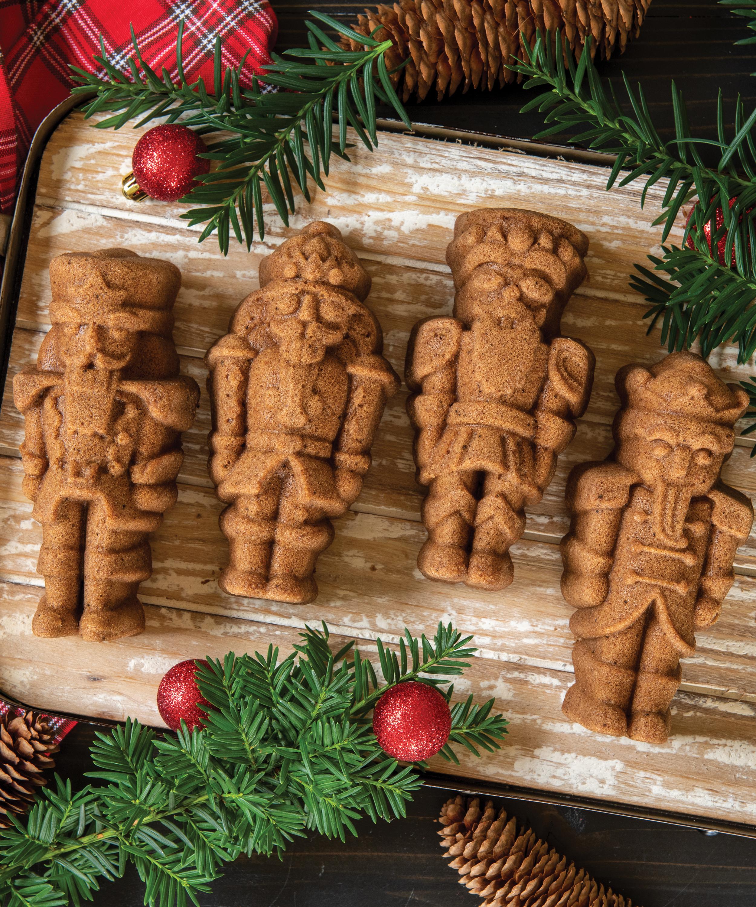 Nordic Ware - Nutcracker Cakelet Pan image number 1