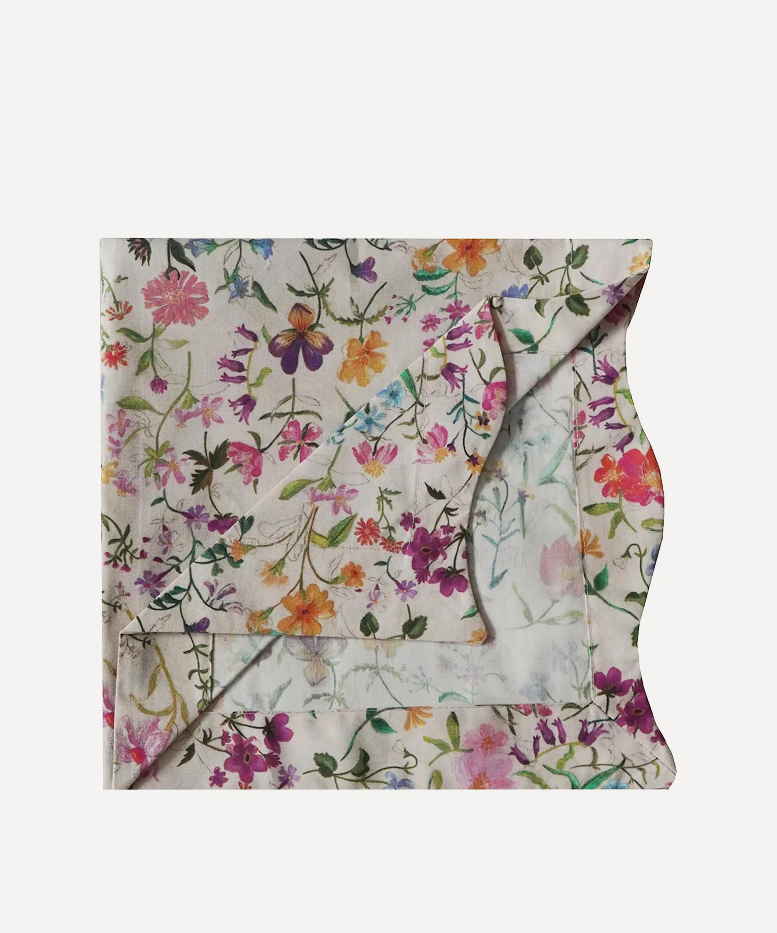 Coco & Wolf - Linen Garden Bonneville Cotton Wavy Edge Napkins Set of Two image number 1