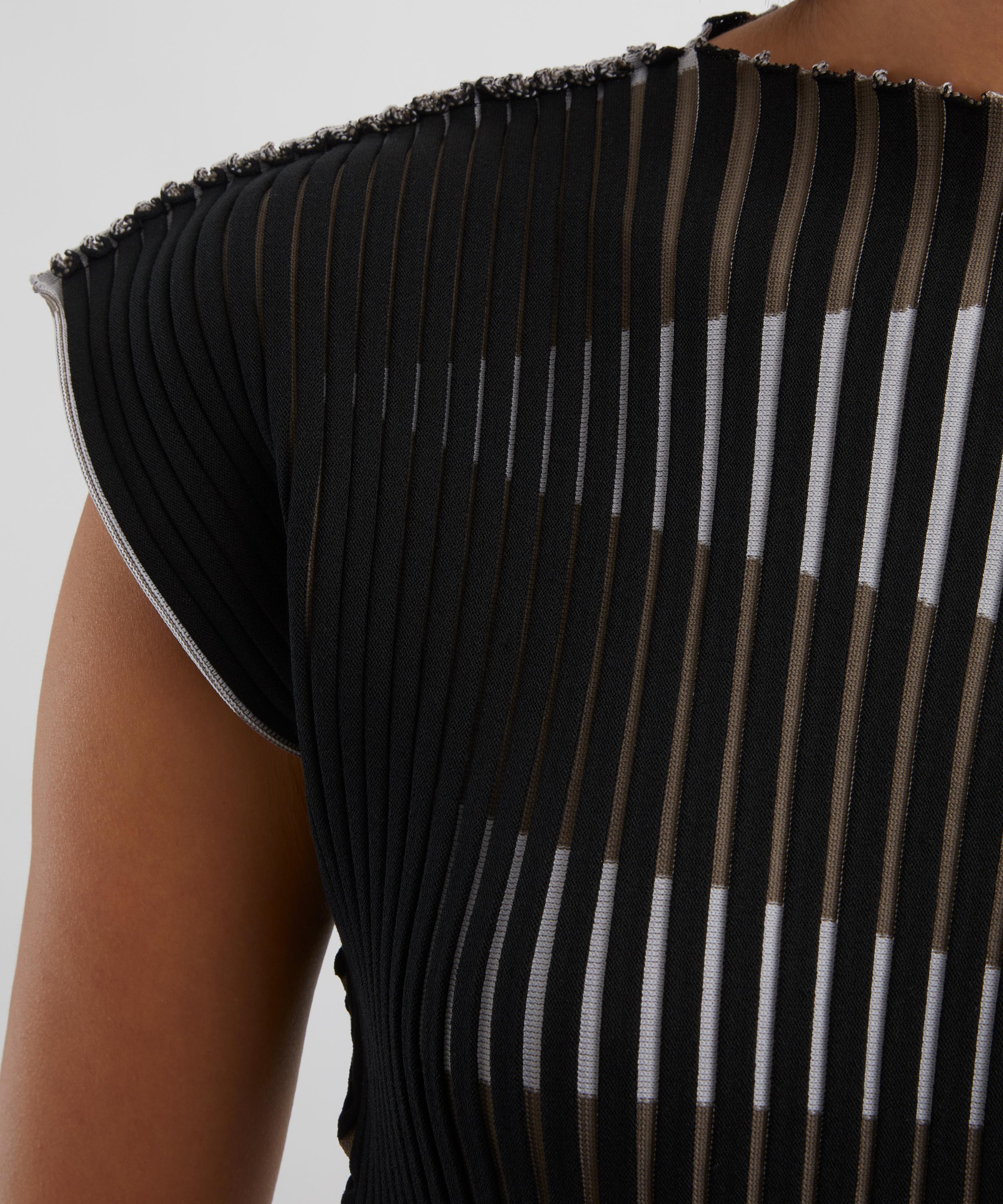 Issey Miyake - STRIPE PLATING KNIT Top image number 4