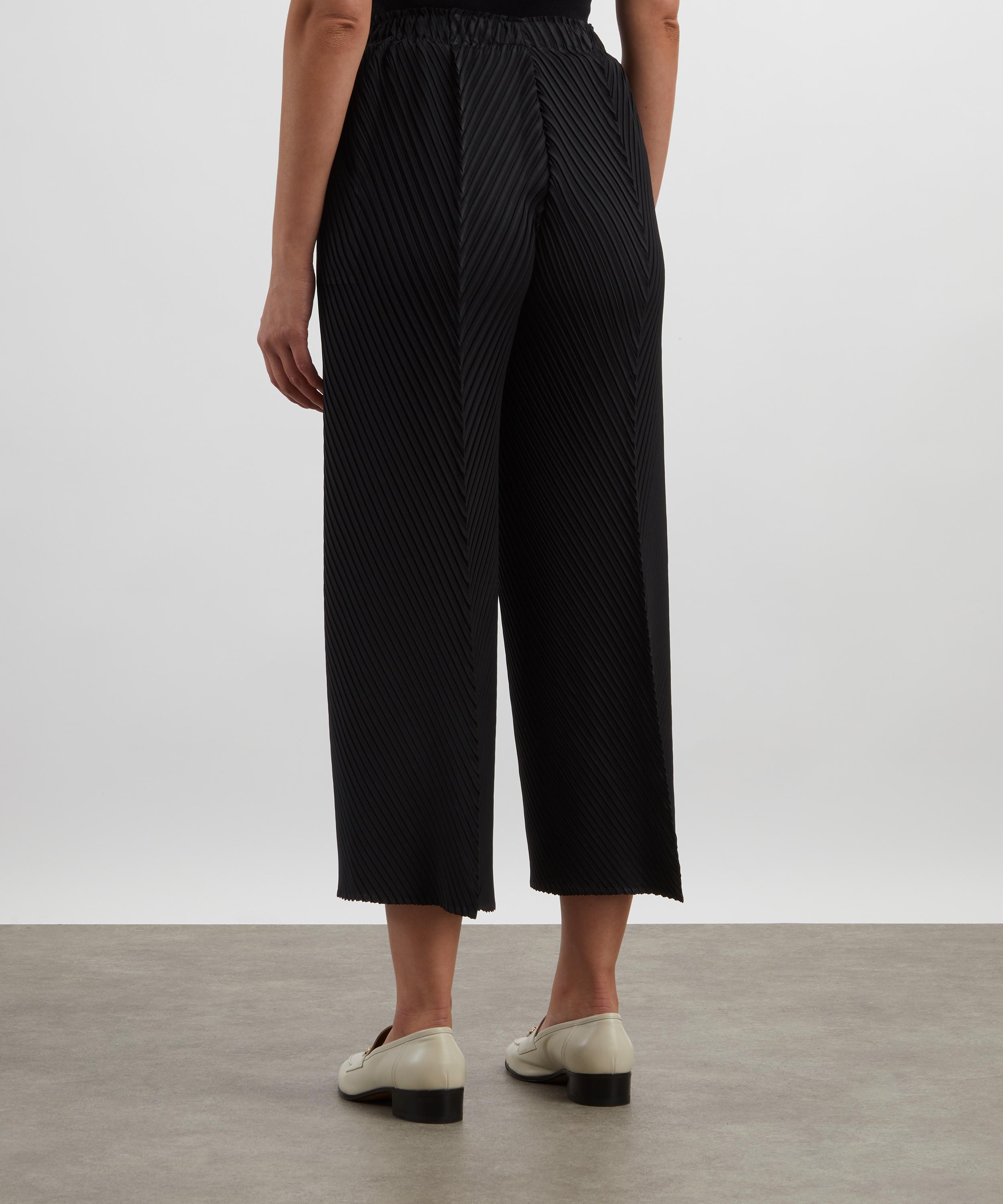 Issey Miyake - SOFT FOLD PLEATS Trousers image number 3
