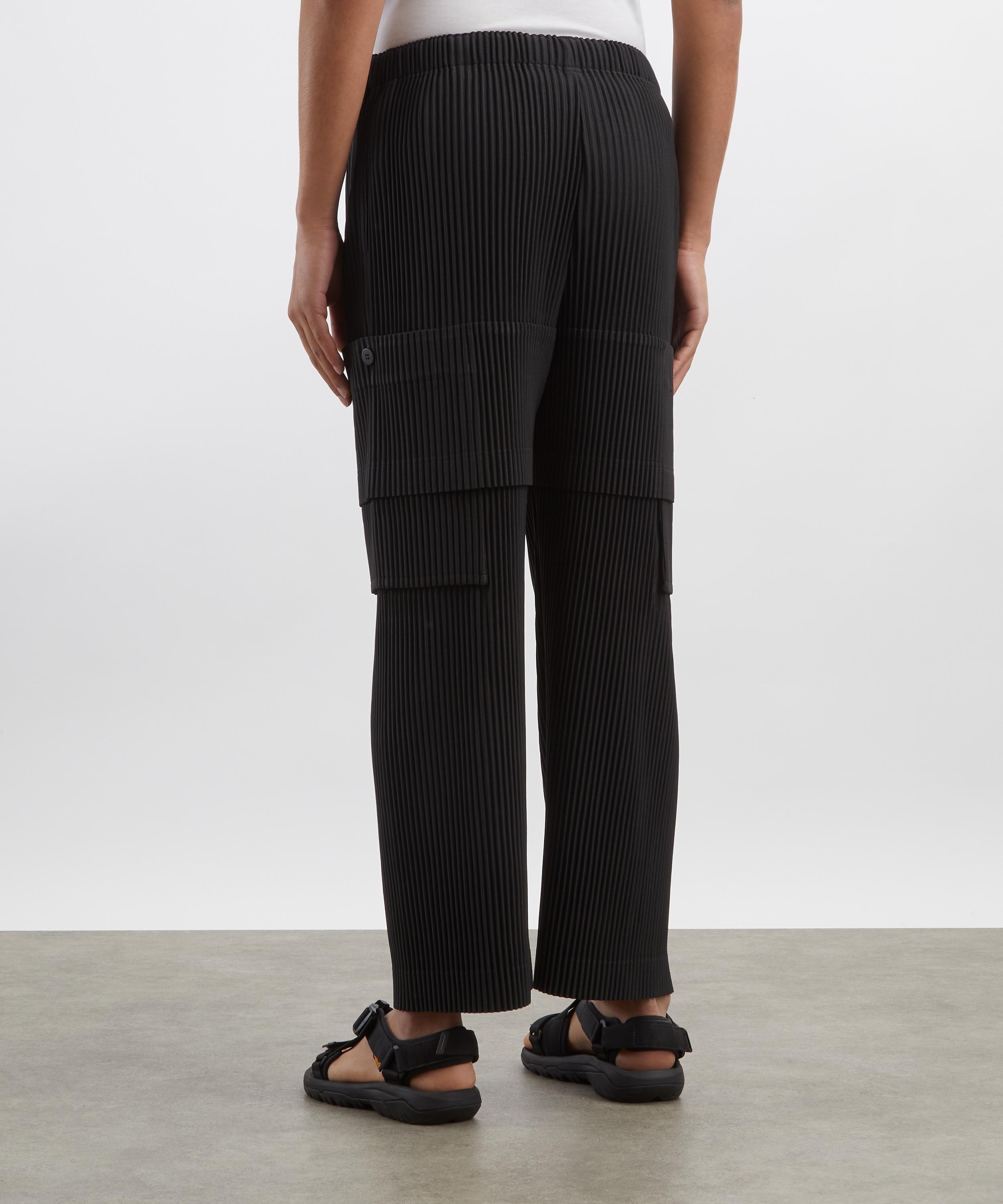 HOMME PLISSÉ ISSEY MIYAKE - MULTI-POCKET Pleated Trousers image number 3