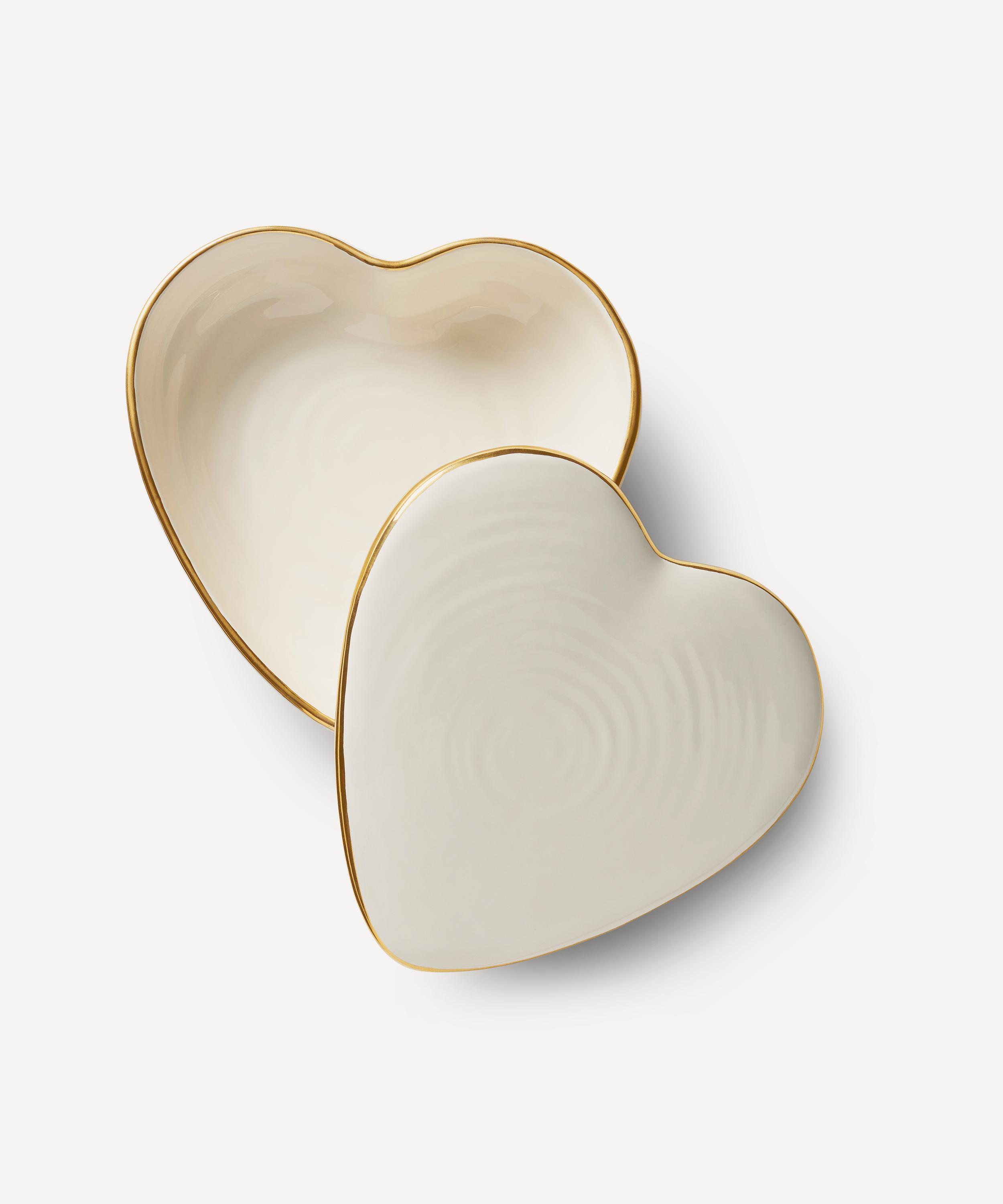 AERIN - Heart Ceramic Box image number 1