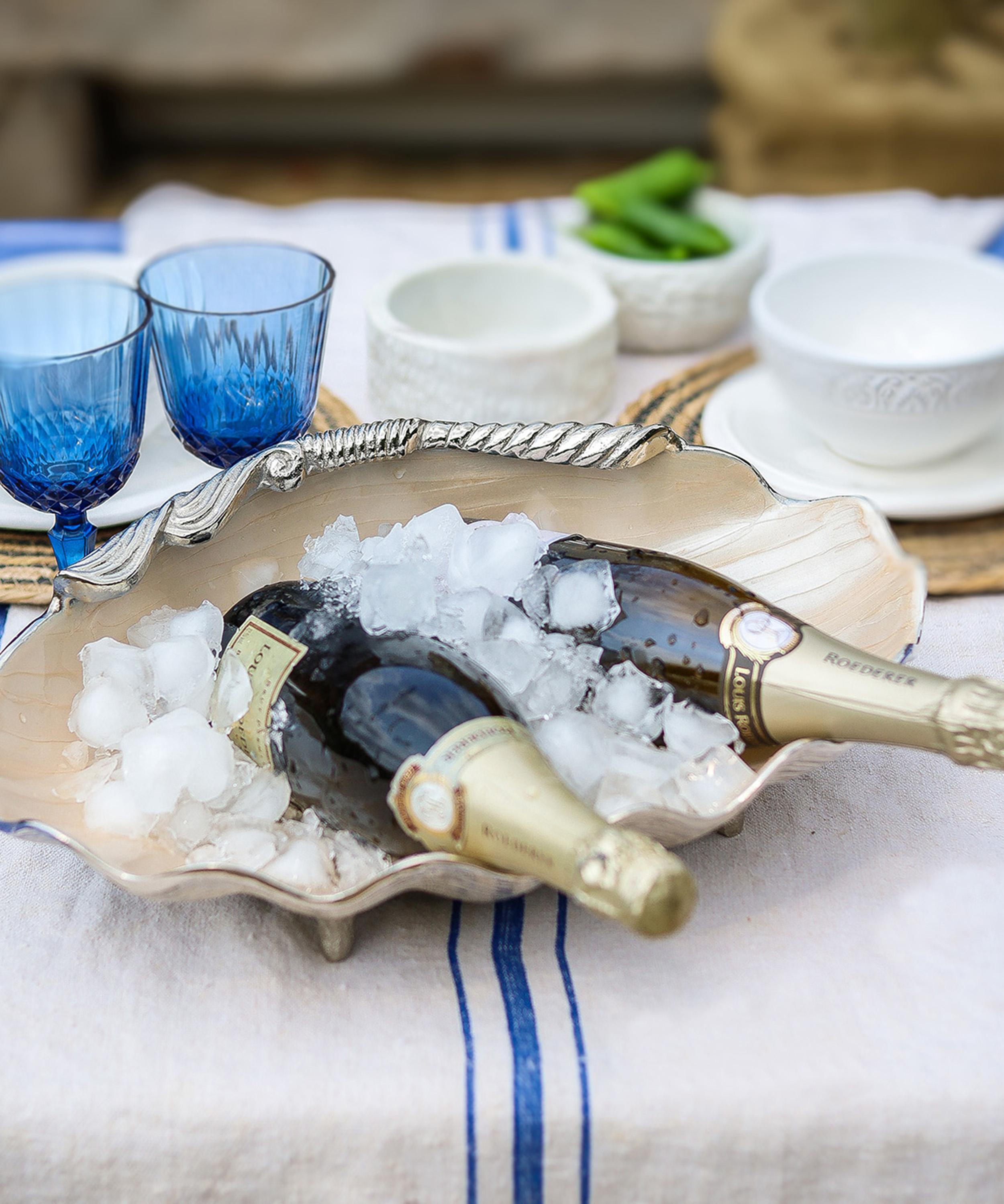 Culinary Concepts - Large Shell Enamelled Dish image number 1