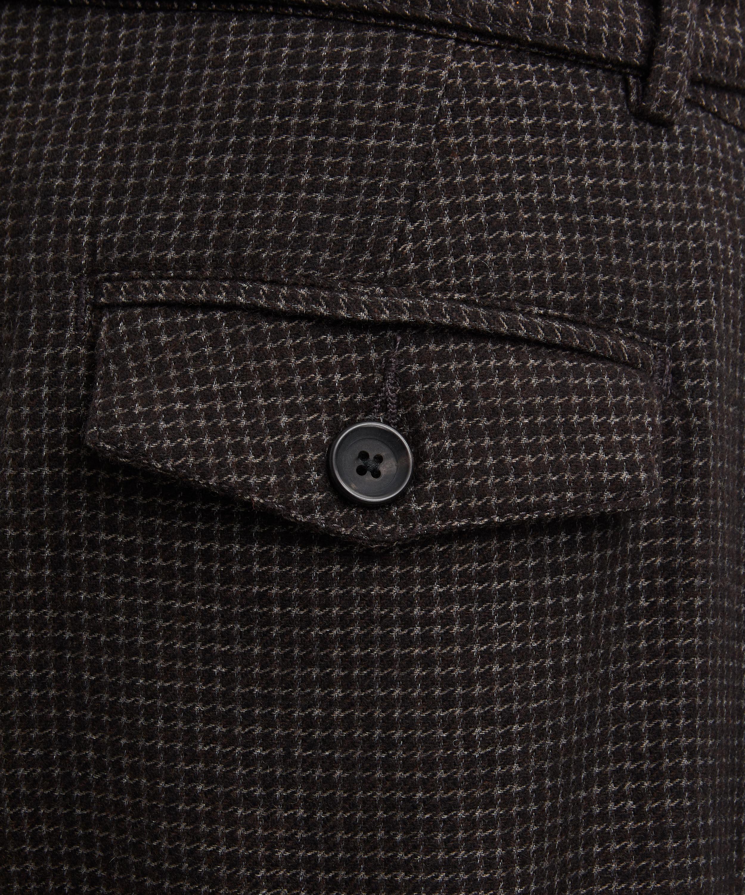 Oliver Spencer - Belted Lowery Brown Trousers image number 4