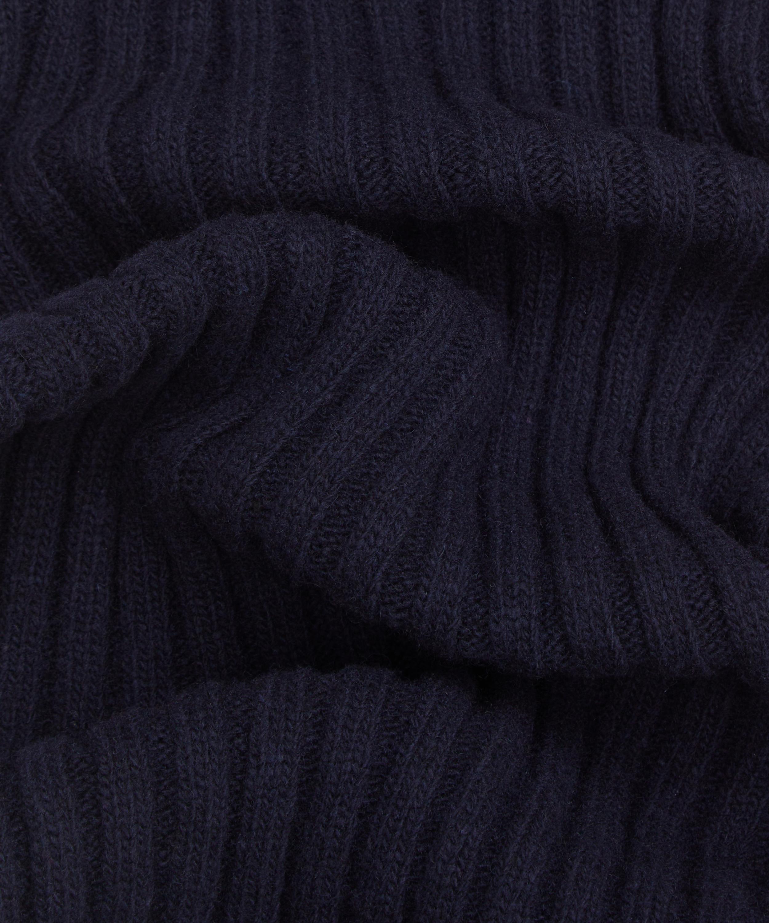 Oliver Spencer - Navy Soane Ribbed Scarf image number 3