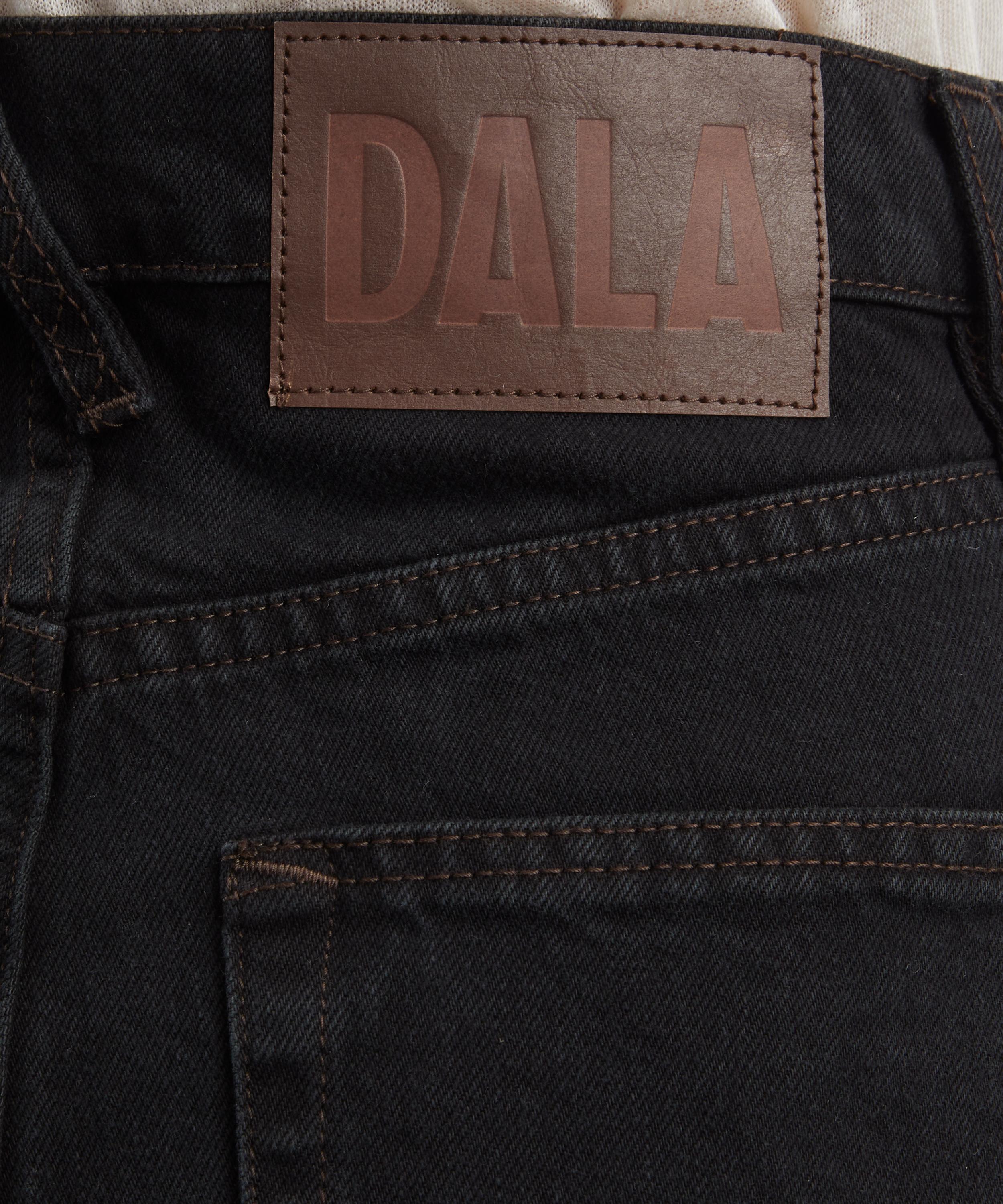 DALA - Starch High-Rise Relaxed Jeans image number 4