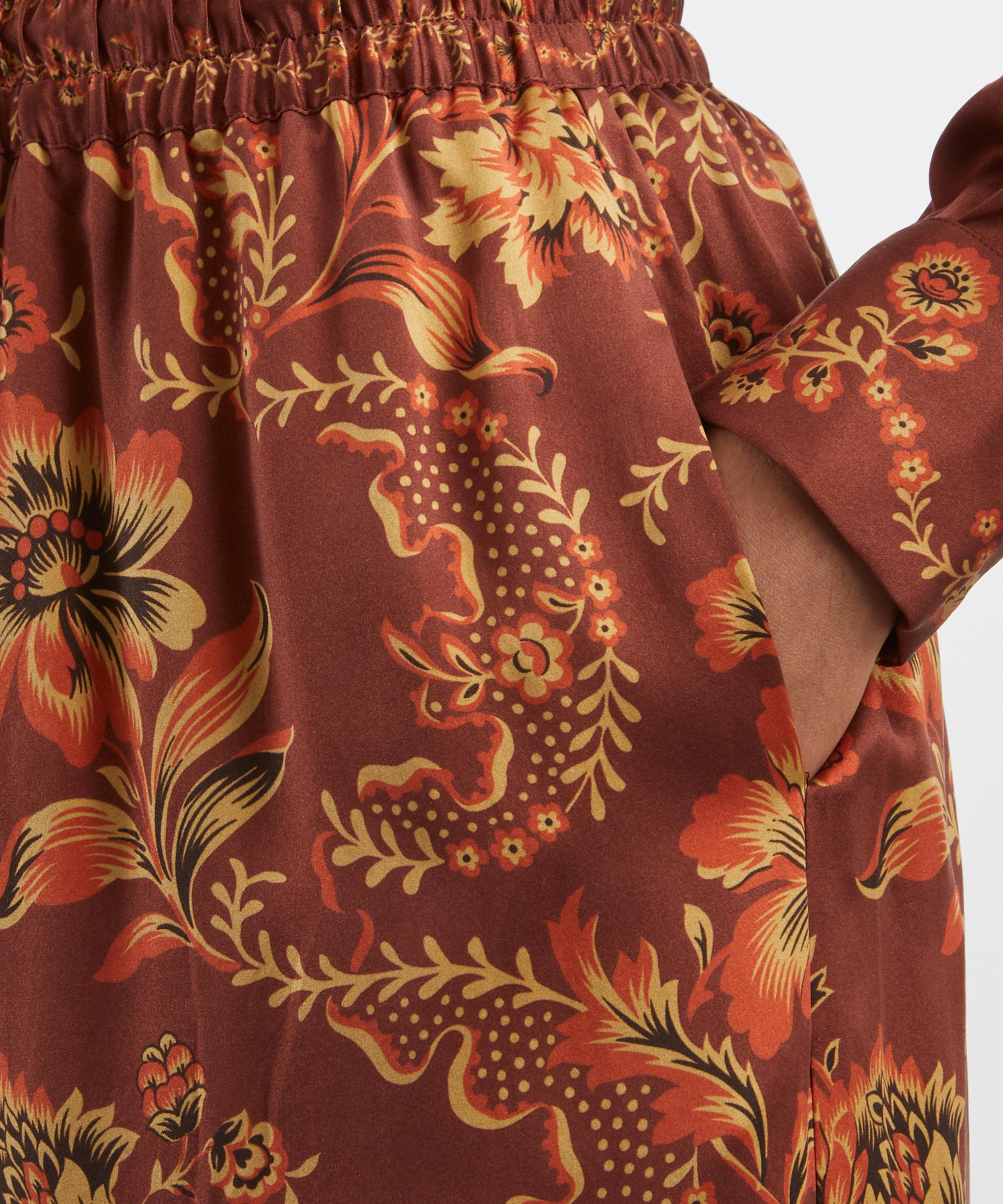 ALÉMAIS - Seraphina Silk Jogger Trousers image number 4