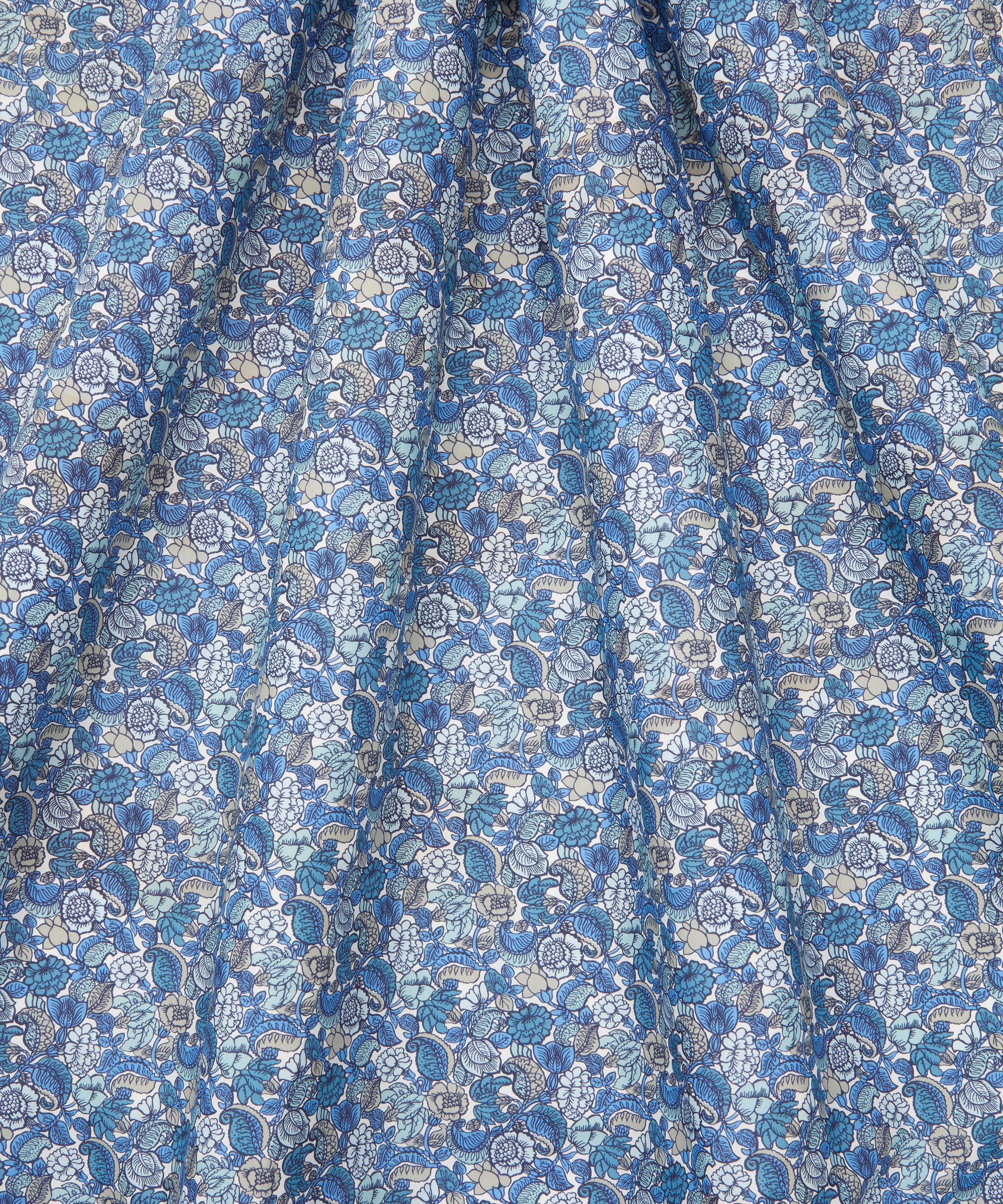 Liberty Fabrics - Kientz Floral Tana Lawn™ Cotton image number 2