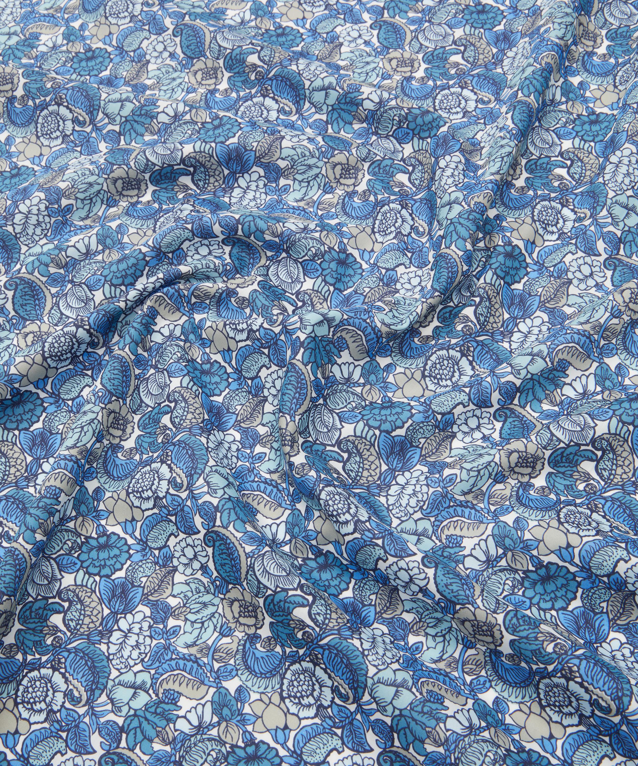 Liberty Fabrics - Kientz Floral Tana Lawn™ Cotton image number 3
