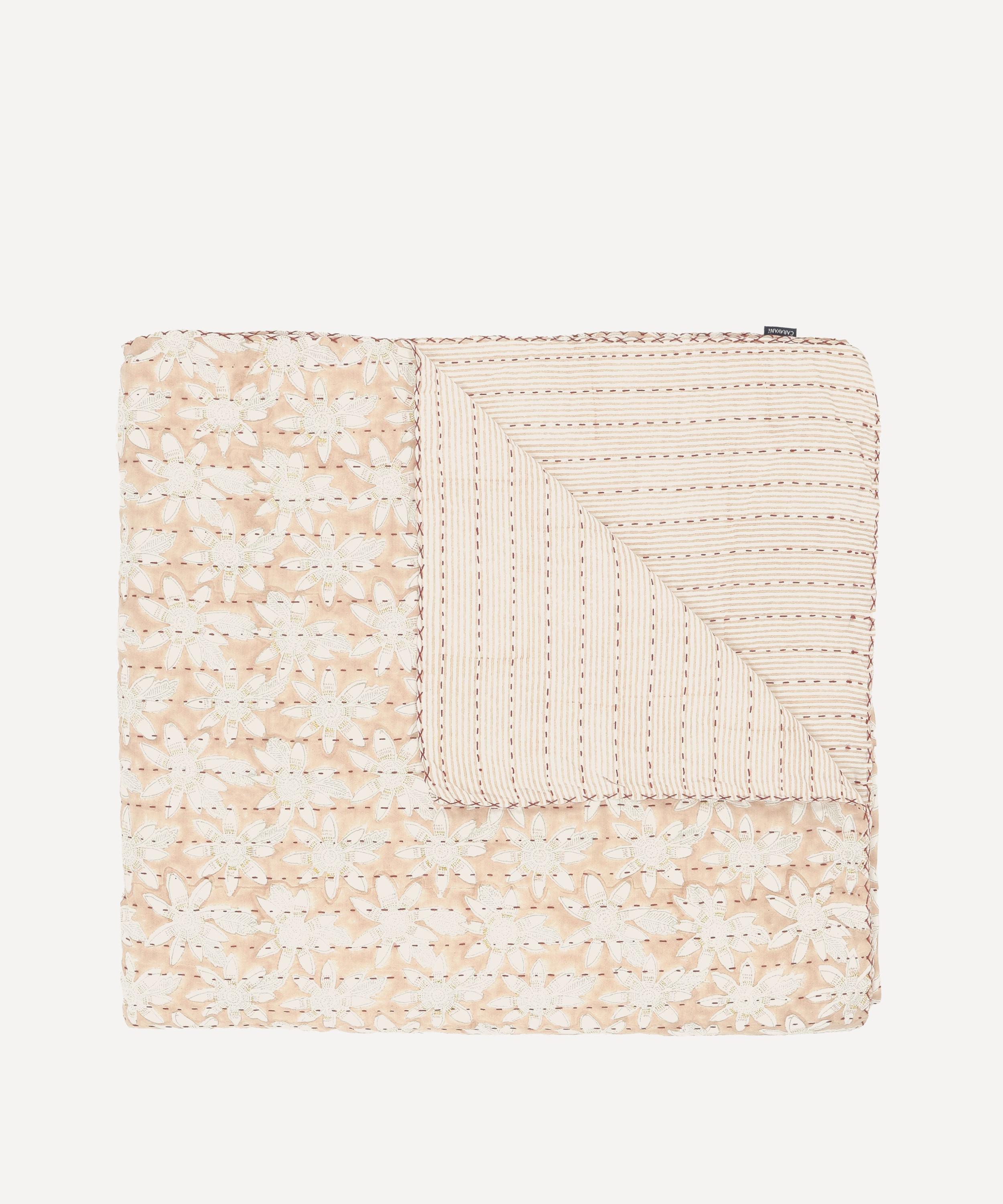 Caravane - Les Gujarat Cotton Bedcover image number 0