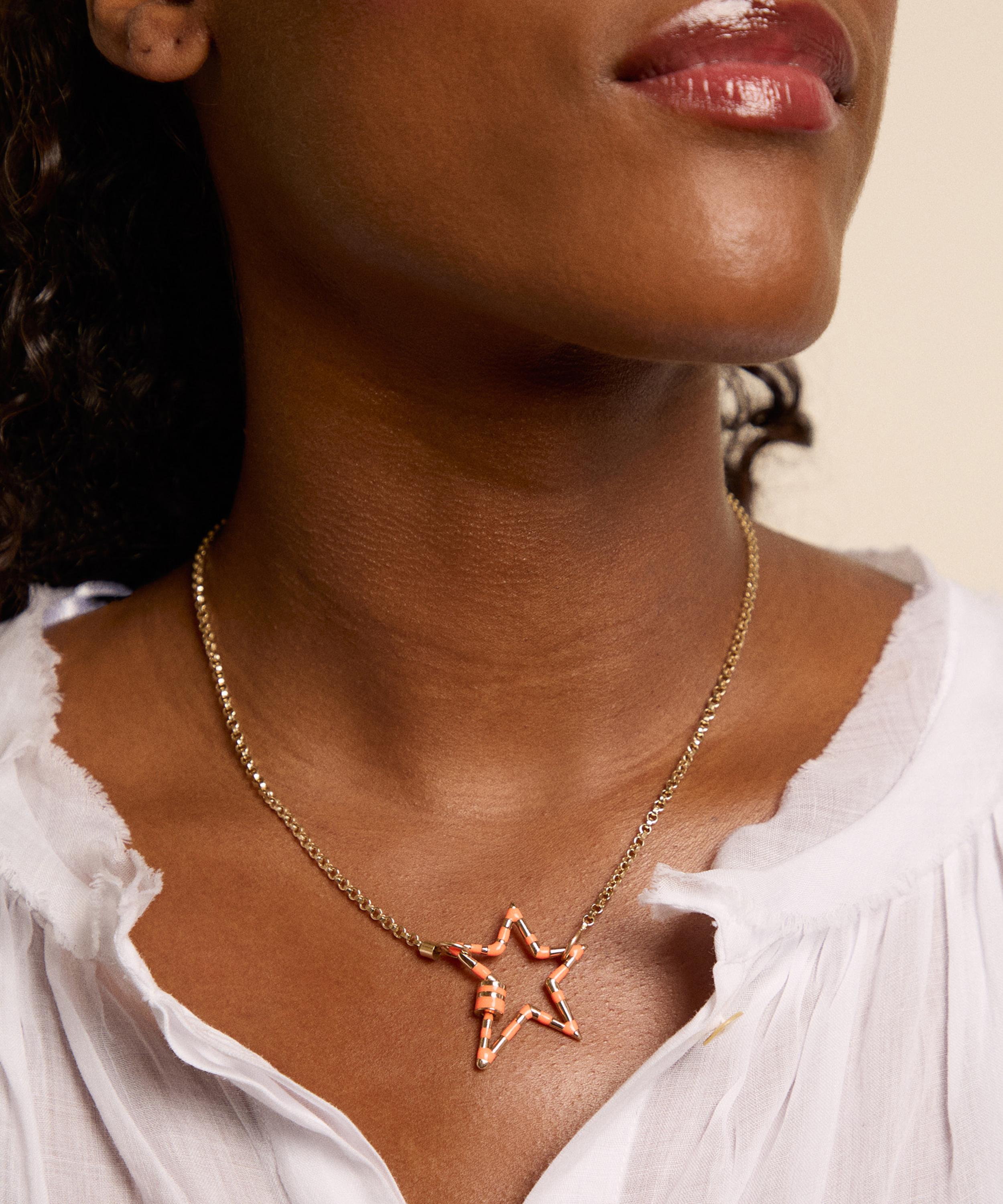 Marla Aaron - 14ct Gold Striped Starlock Clasp image number 2